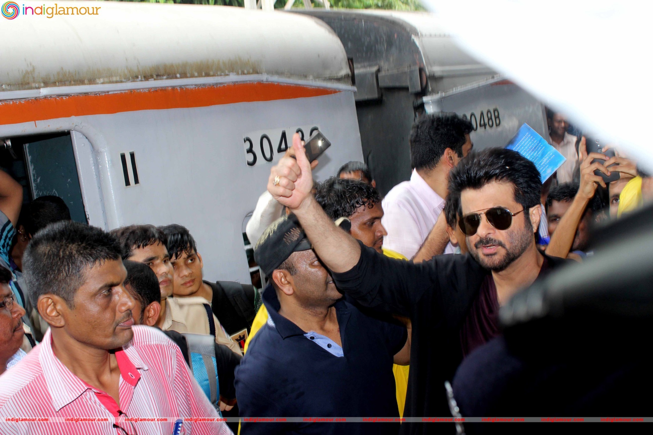 Anil Kapoor Promotes his TV Show 24 Season 2 at Mumbai Central Station Event hd photo