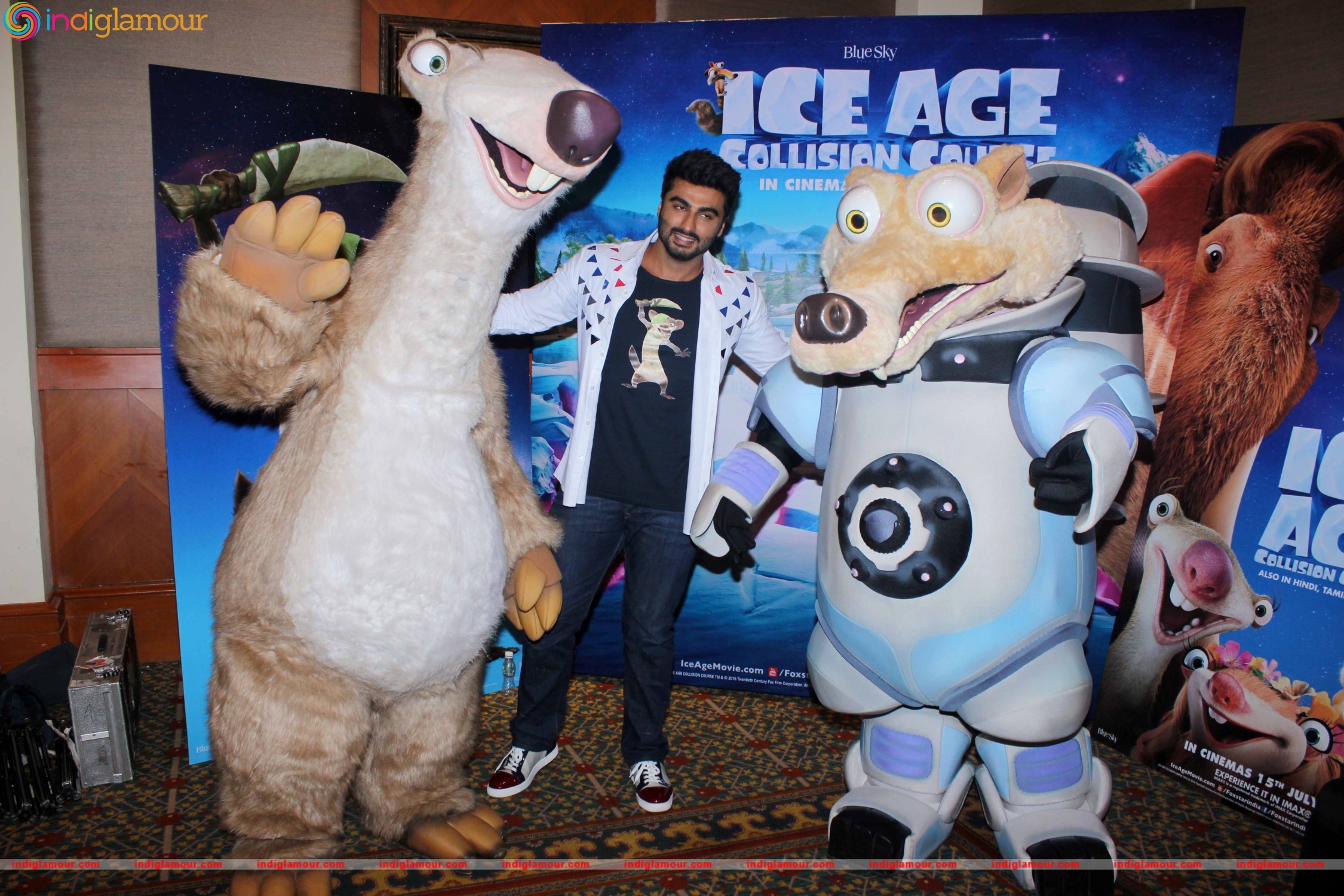 Arjun Kapoor Promotes Ice Age Collision Course Event hd photo