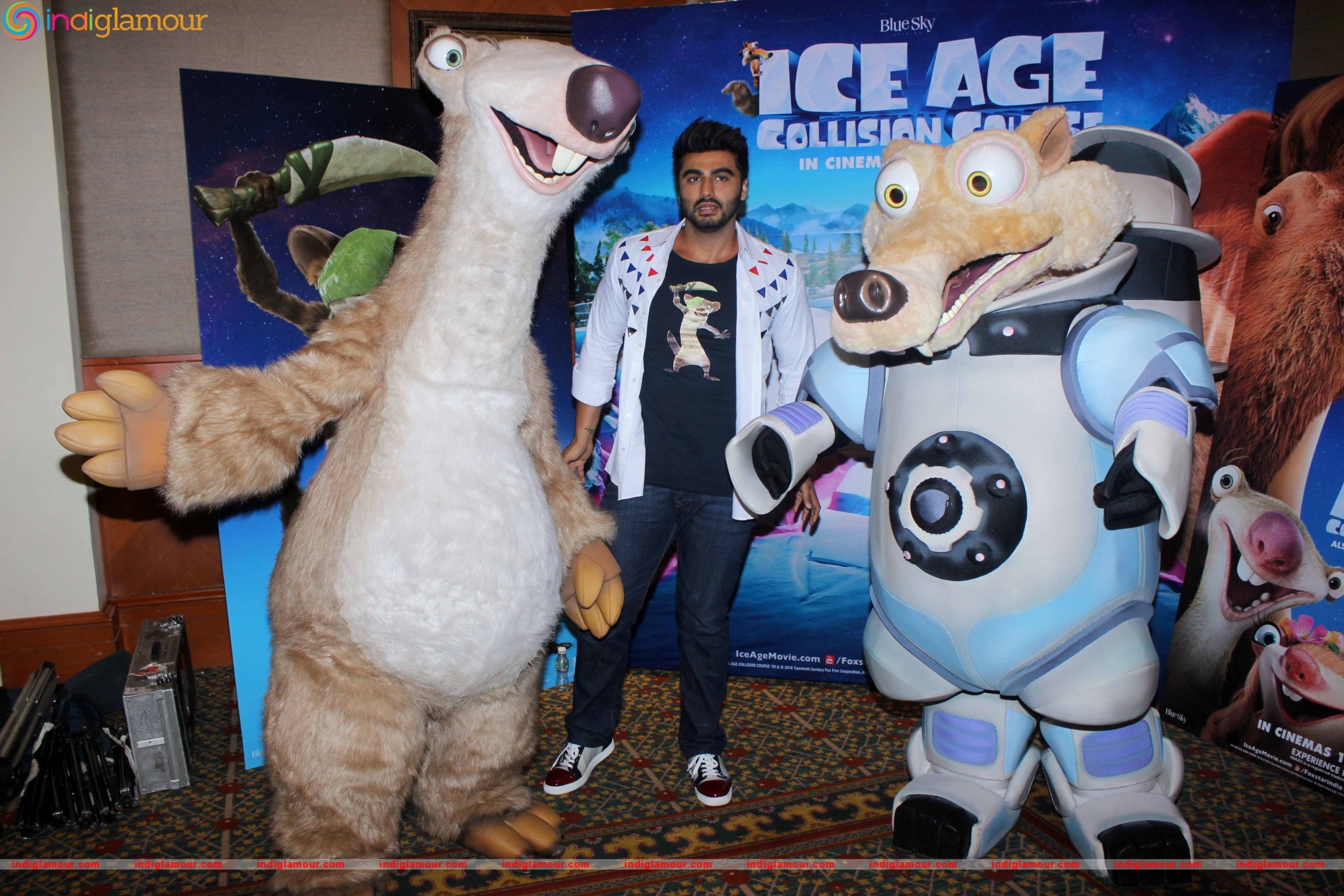 Arjun Kapoor Promotes Ice Age Collision Course Event hd photo