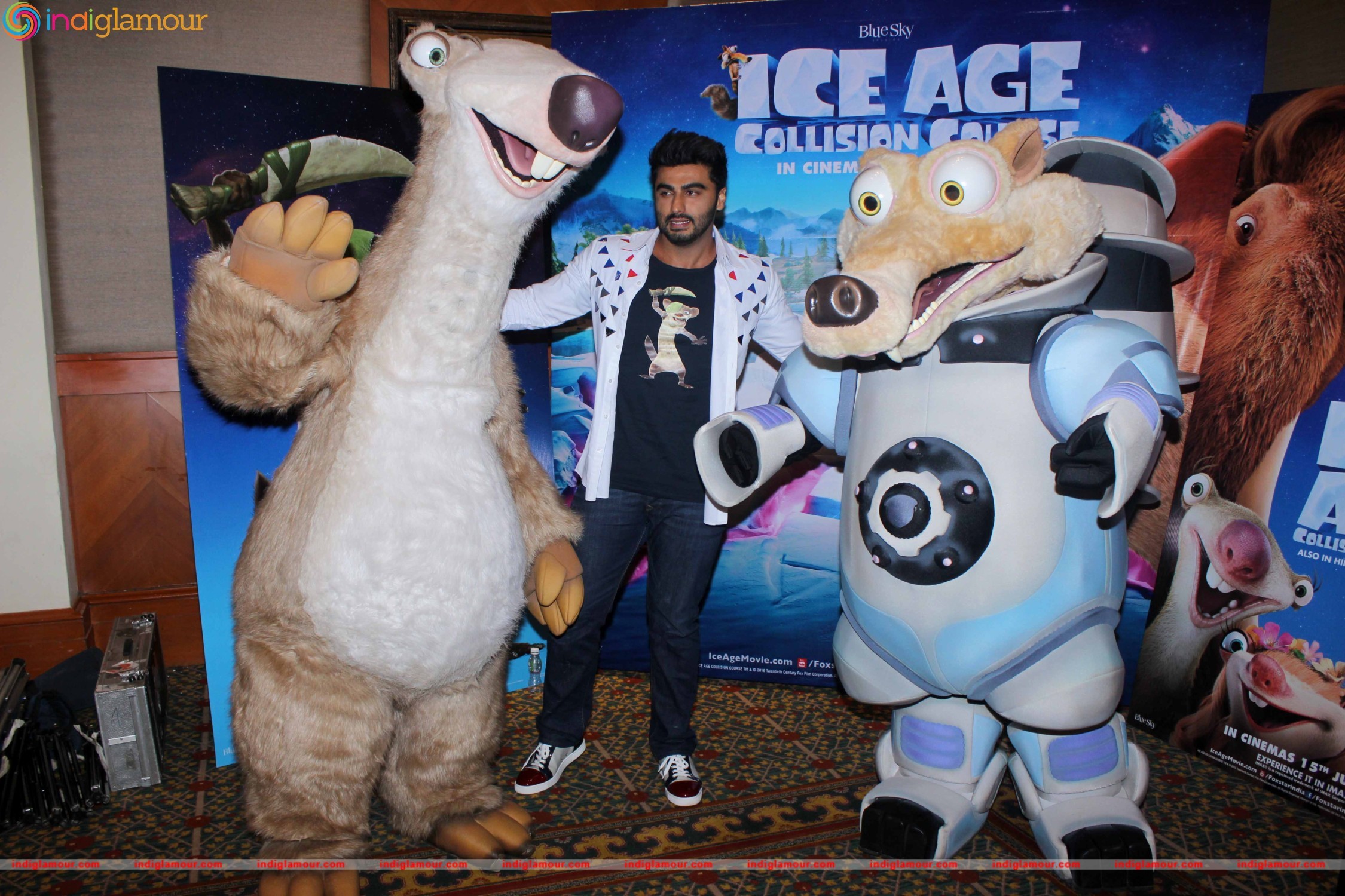 Arjun Kapoor Promotes Ice Age Collision Course Event hd photo