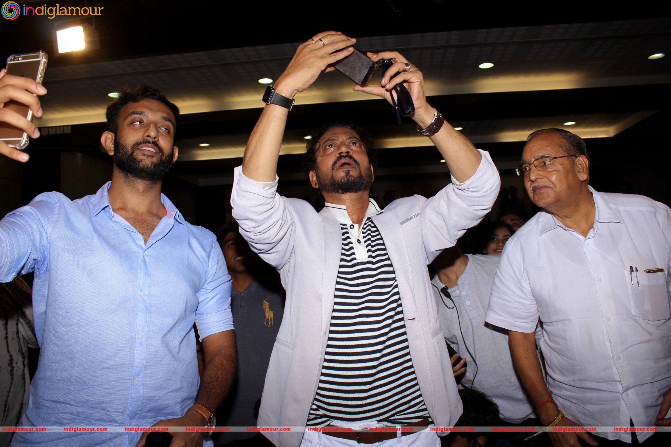 Promotion of Film Madaari at Mithibai College Event hd photo