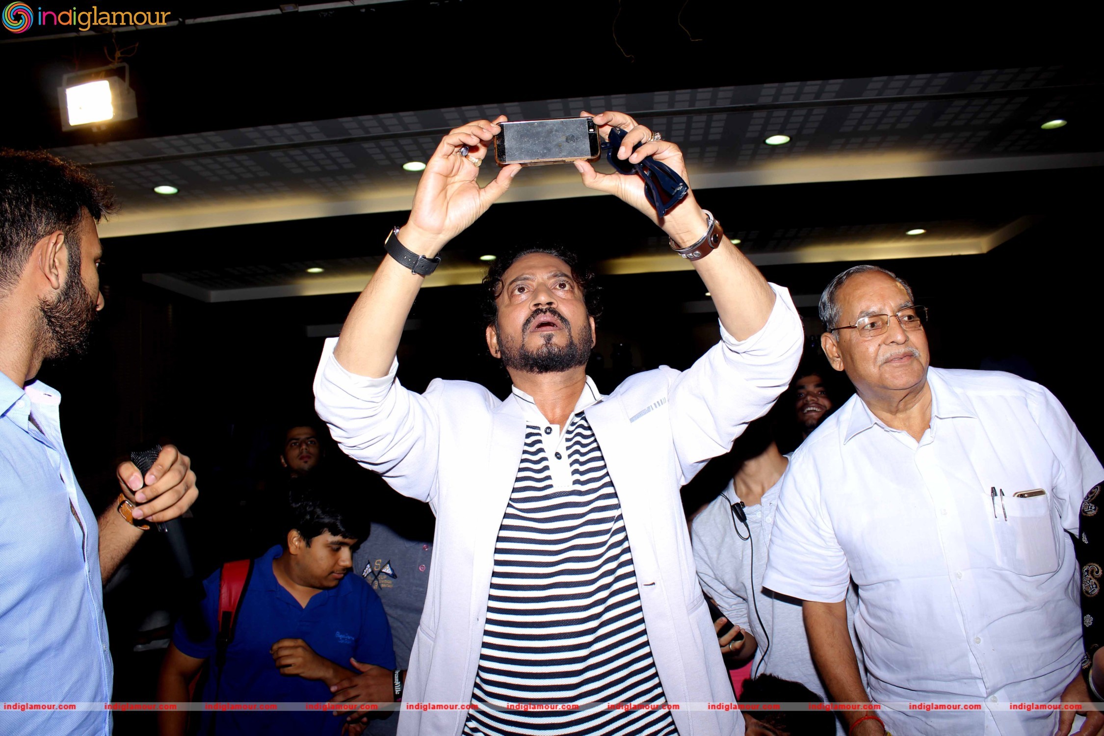 Promotion of Film Madaari at Mithibai College Event hd photo