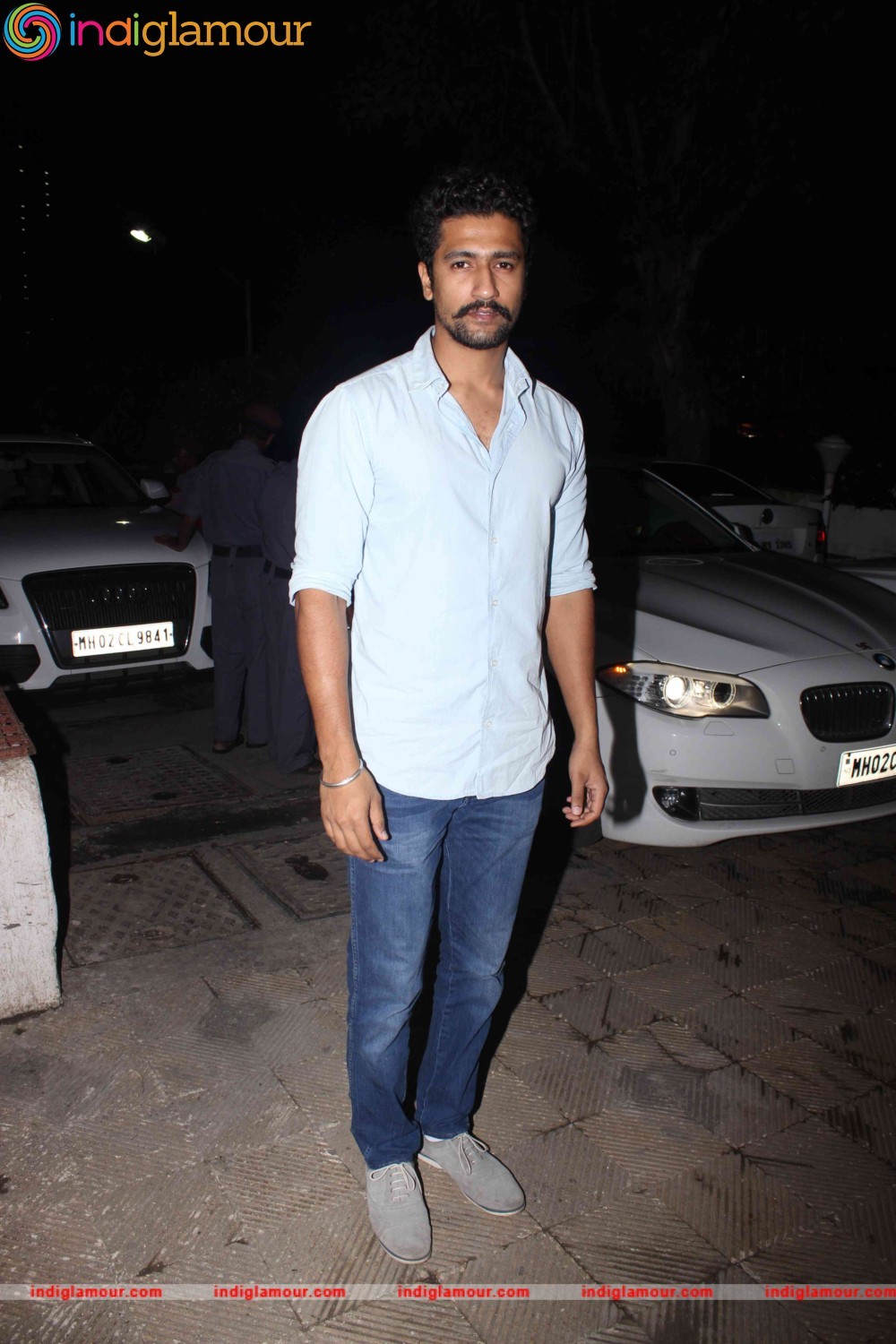 Mr and Mrs Murarilal Show Premier at Rangsharda Event hd photo