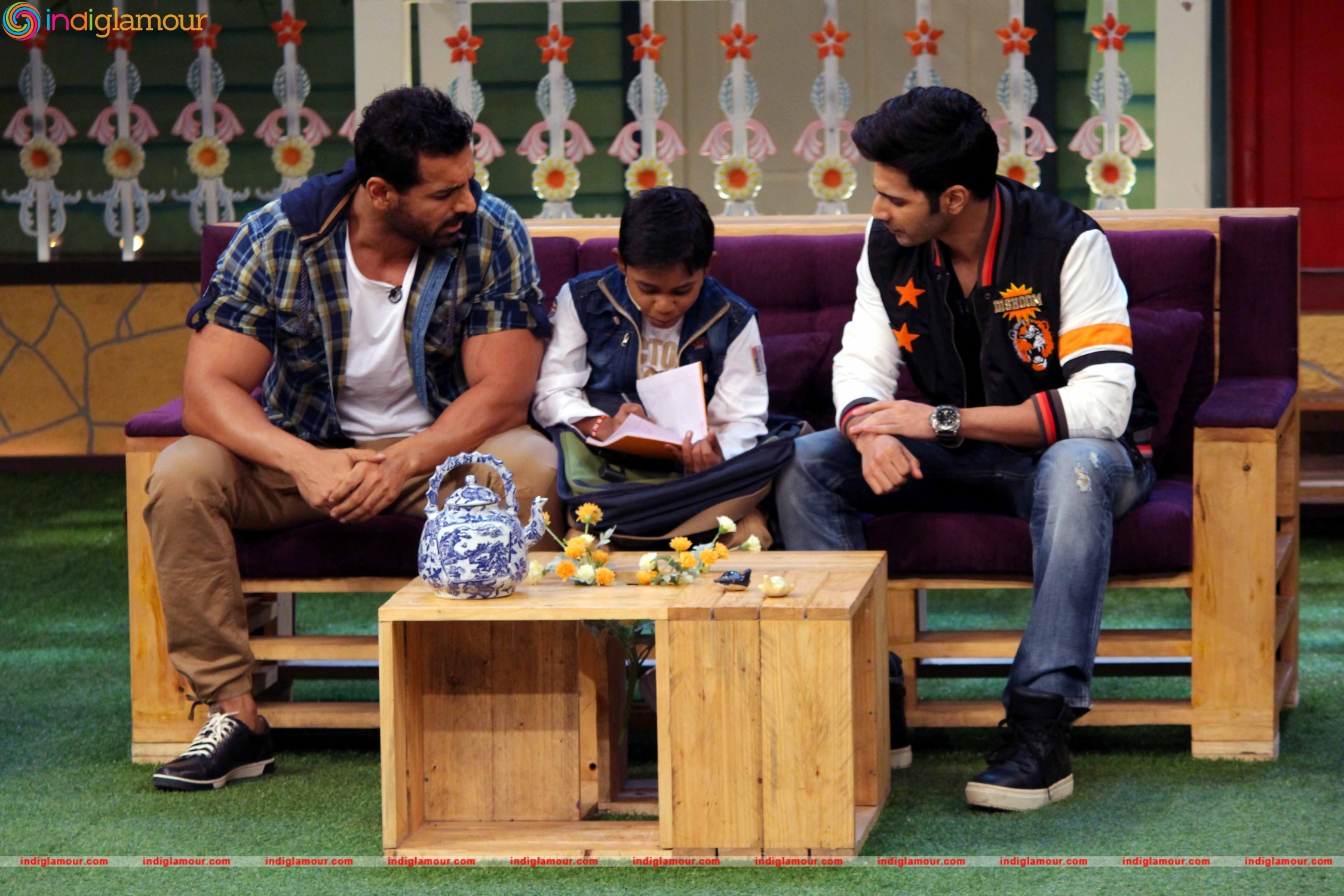 Promotion of Film Dishoom On the Set of Kapil Sharma's Show Event hd photo