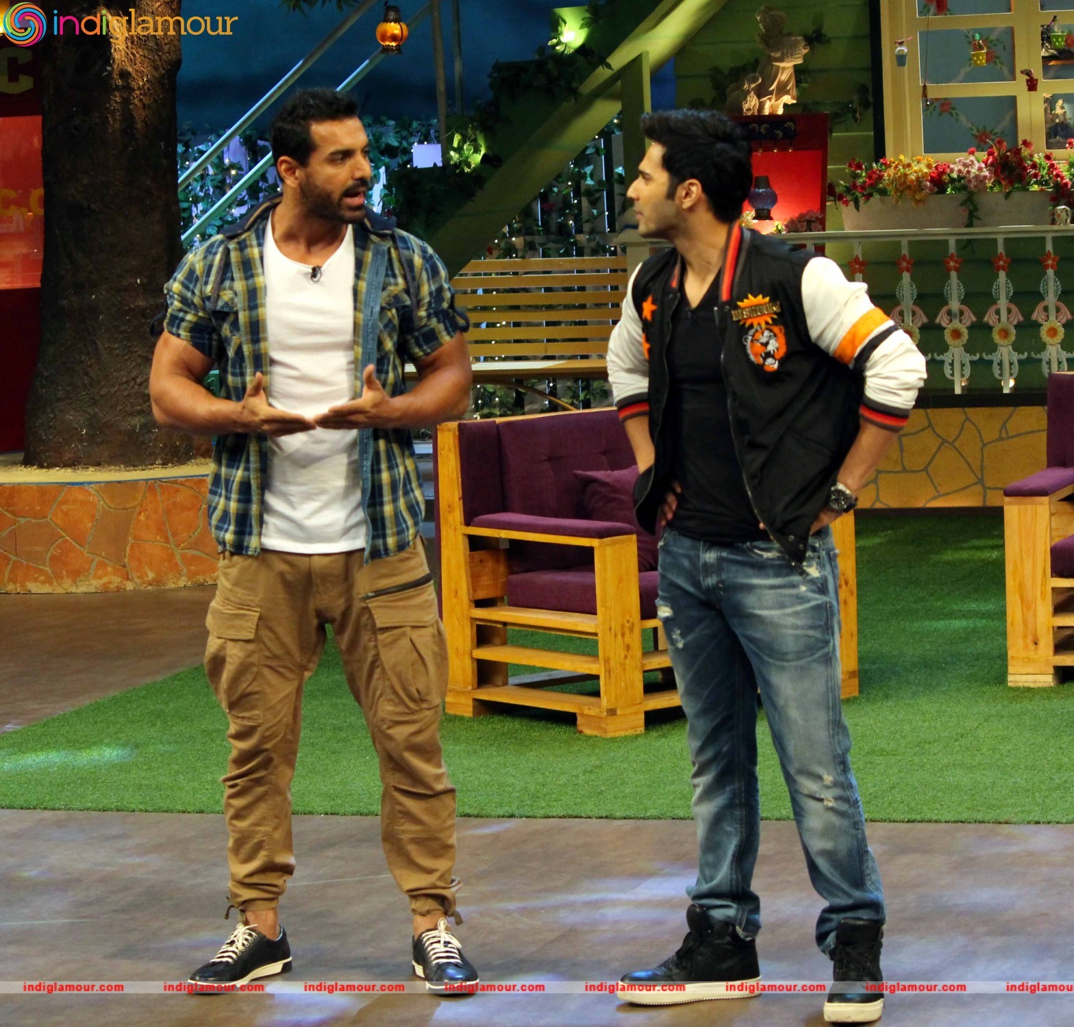 Promotion of Film Dishoom On the Set of Kapil Sharma's Show Event hd photo
