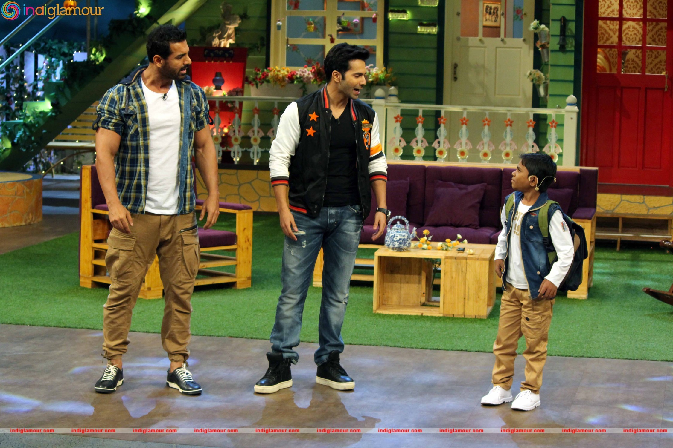 Promotion of Film Dishoom On the Set of Kapil Sharma's Show Event hd photo