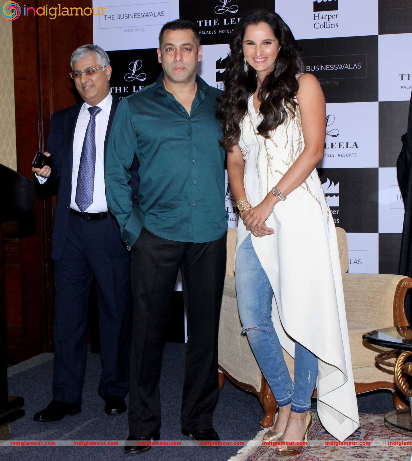 Salman Khan Release Sania's Autobiography Ace Against Odds Event hd photo