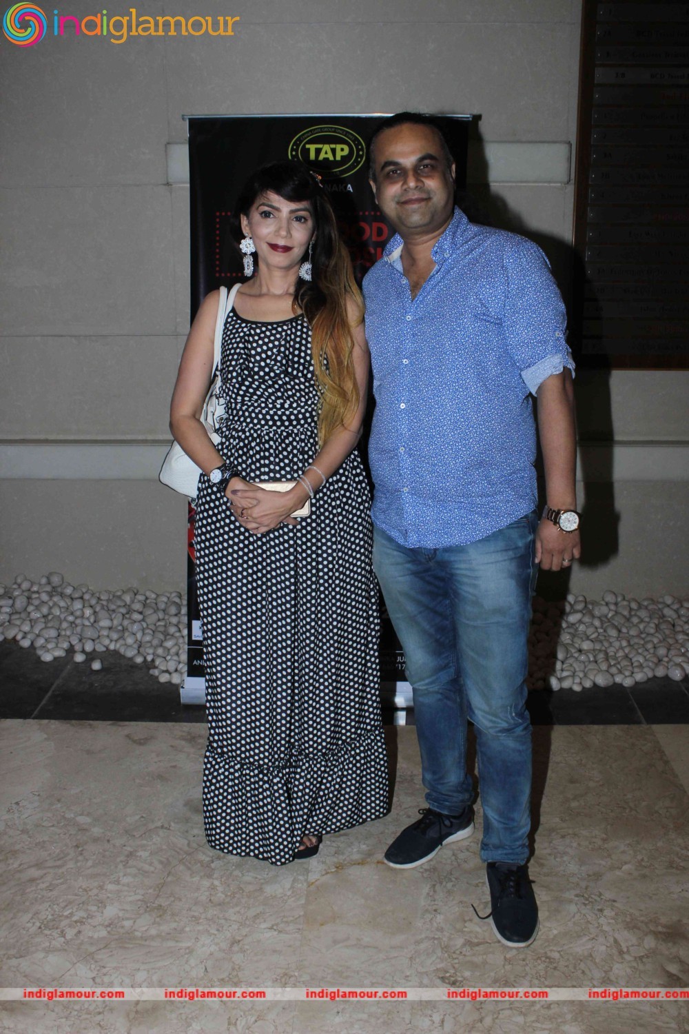 Lesle Lewis Live Show at Tap Resto Bar Andheri Event hd photo