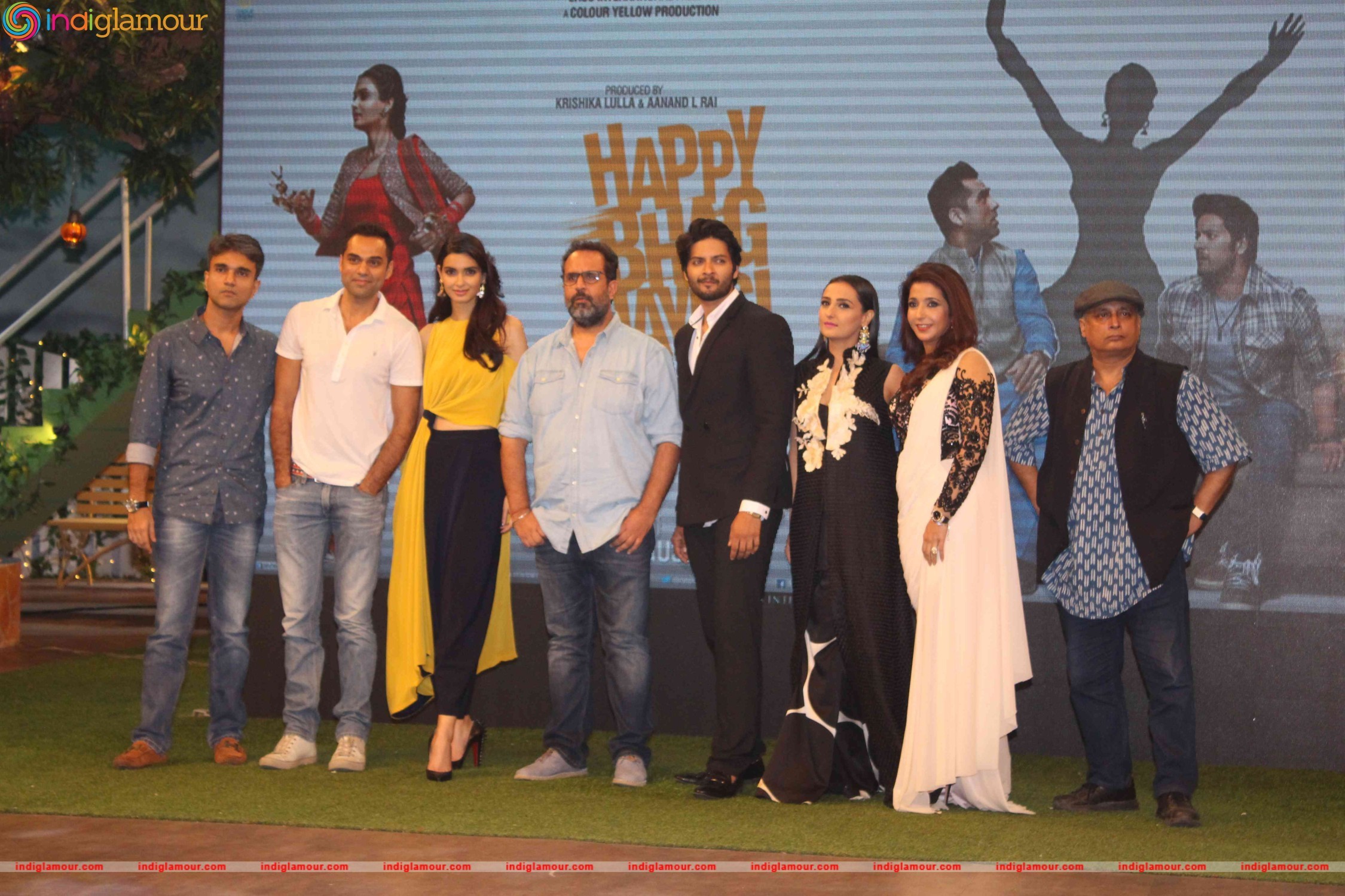 Film Happy Bhag Jayegi at Kapil Sharma Show Event hd photo
