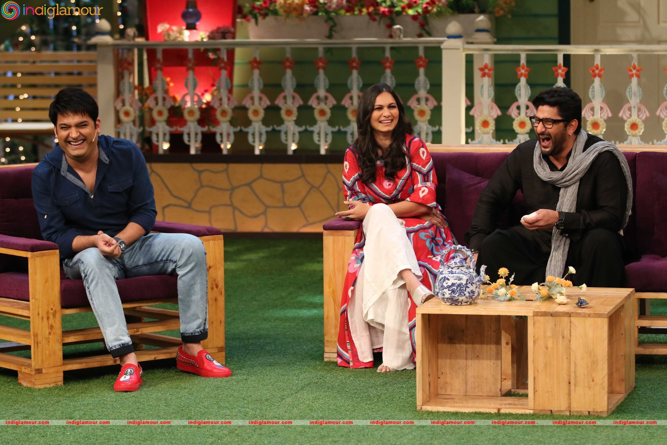 Actor Arshad Warsi and his Wife Maria Goretti On the Sets of The Kapil Sharma Show Event hd photo