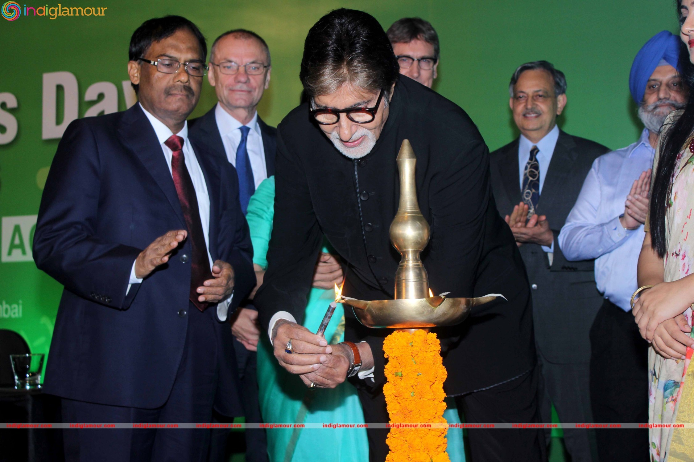 Amitabh Spreads Awareness about Hepatitis on World Hepatitis Day 2016 Event hd photo
