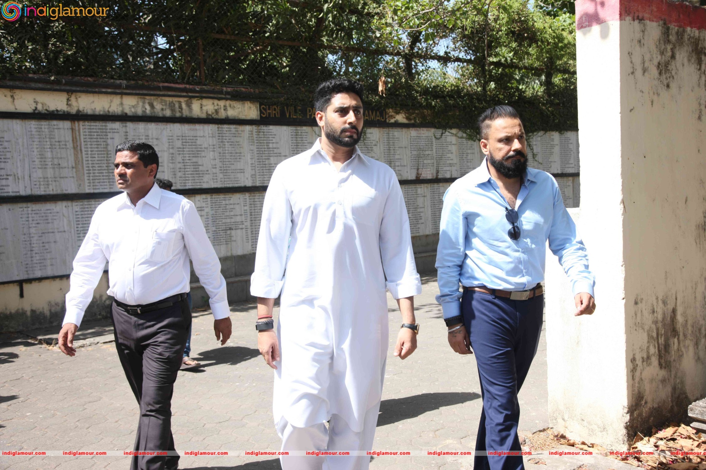 Funeral of Trade Analyst Vikas Mohan Event hd photo