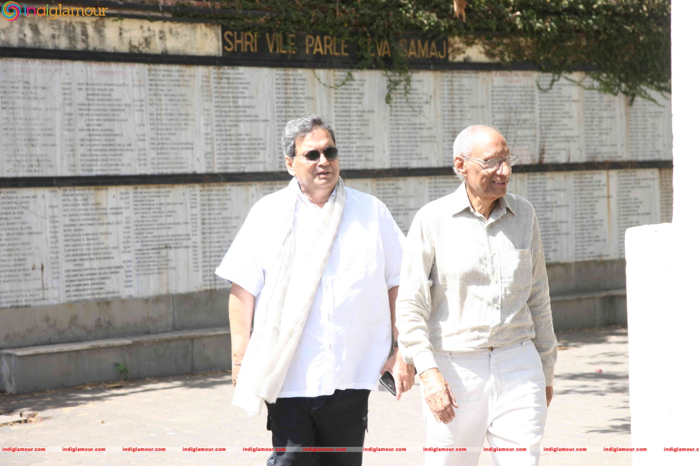 Funeral of Trade Analyst Vikas Mohan Event hd photo
