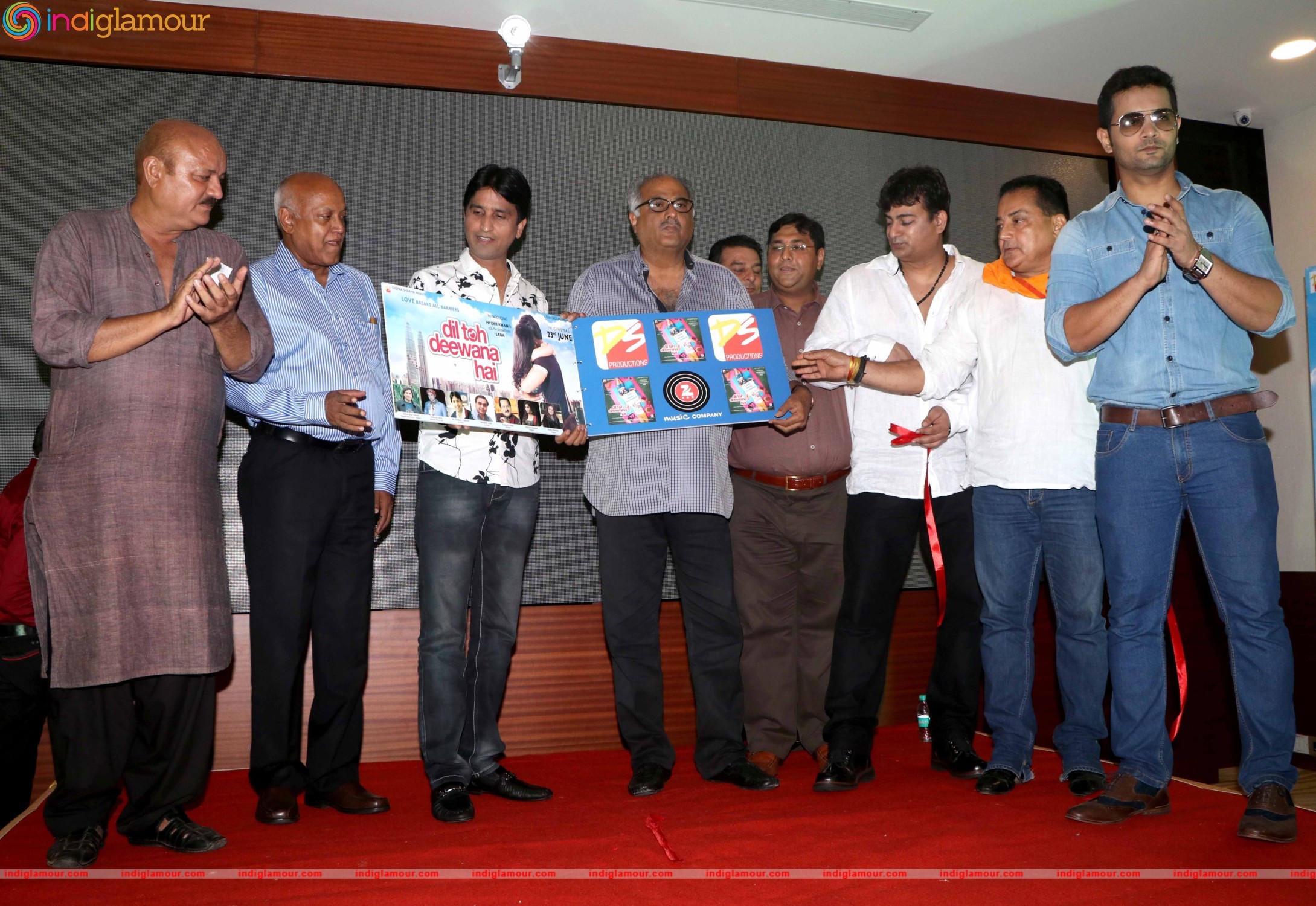 Music Launch of Producer Deepak Sharma Film Dil Toh Deewana Hai at the View Event hd photo