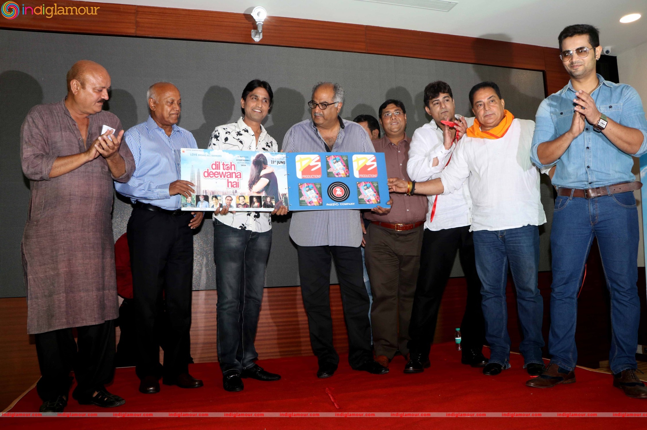 Music Launch of Producer Deepak Sharma Film Dil Toh Deewana Hai at the View Event hd photo