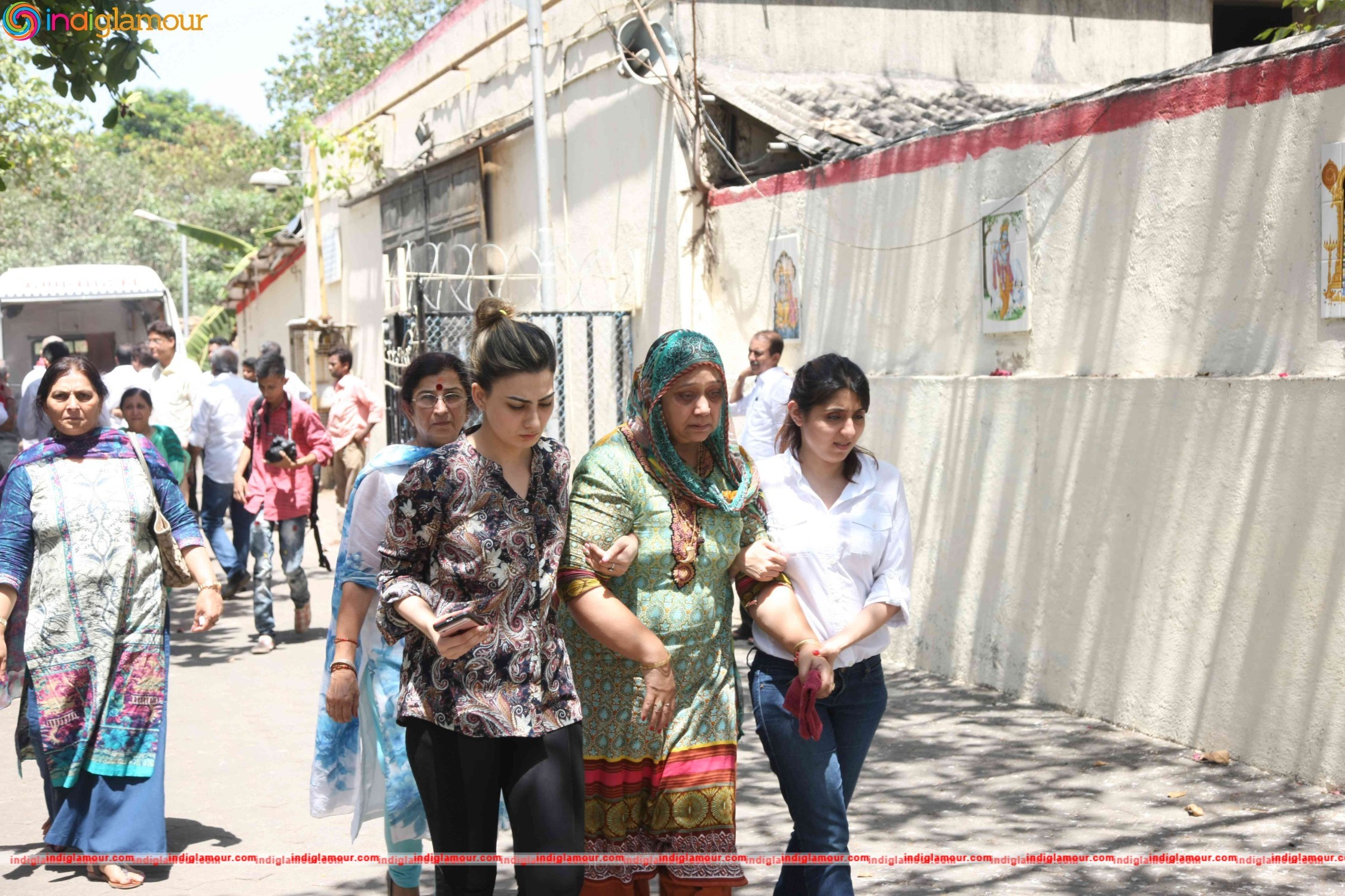 Funeral of Trade Analyst Vikas Mohan Event hd photo