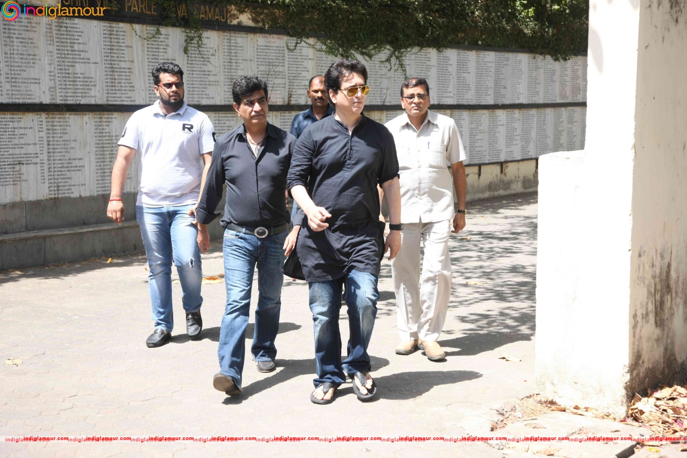 Funeral of Trade Analyst Vikas Mohan Event hd photo