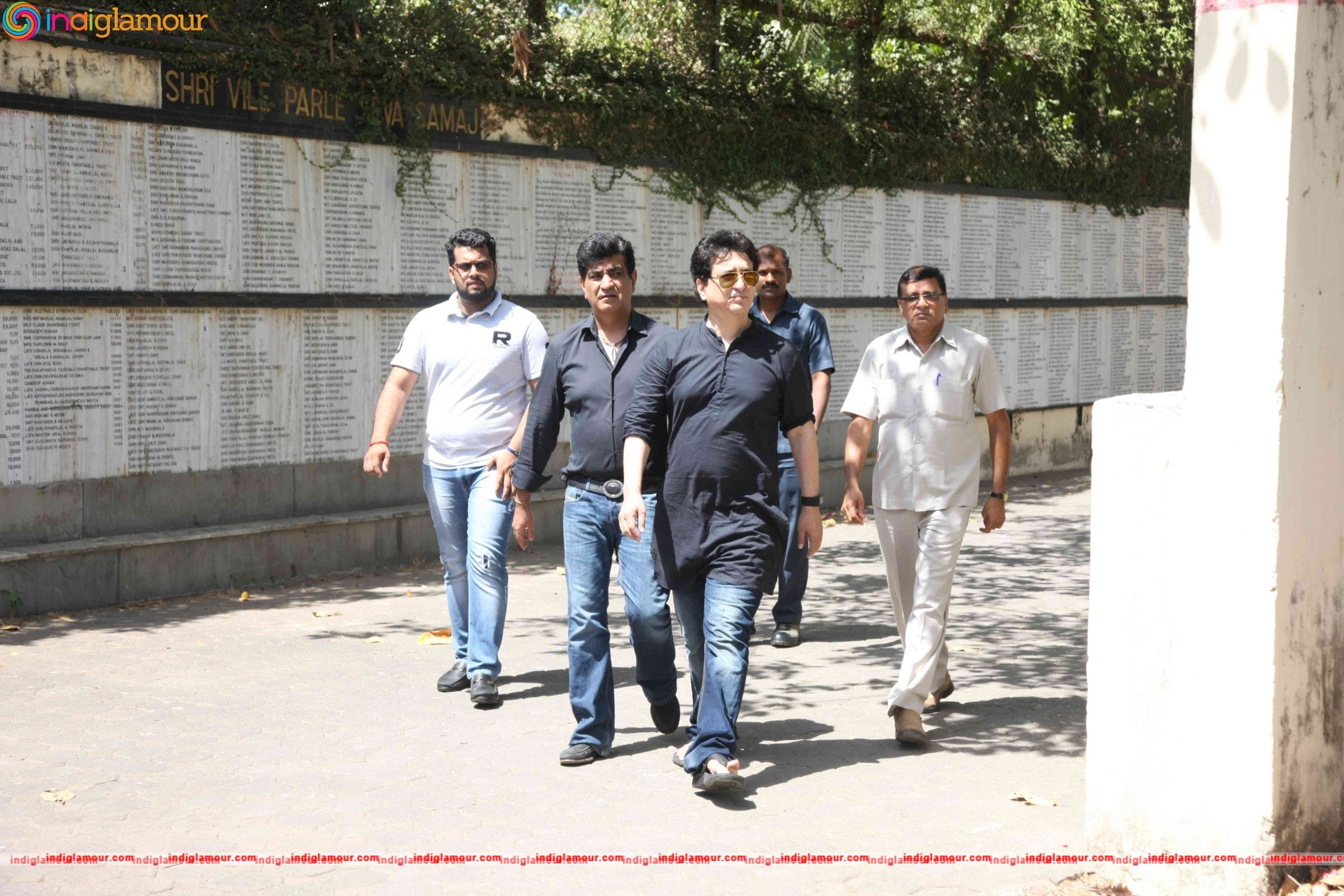Funeral of Trade Analyst Vikas Mohan Event hd photo