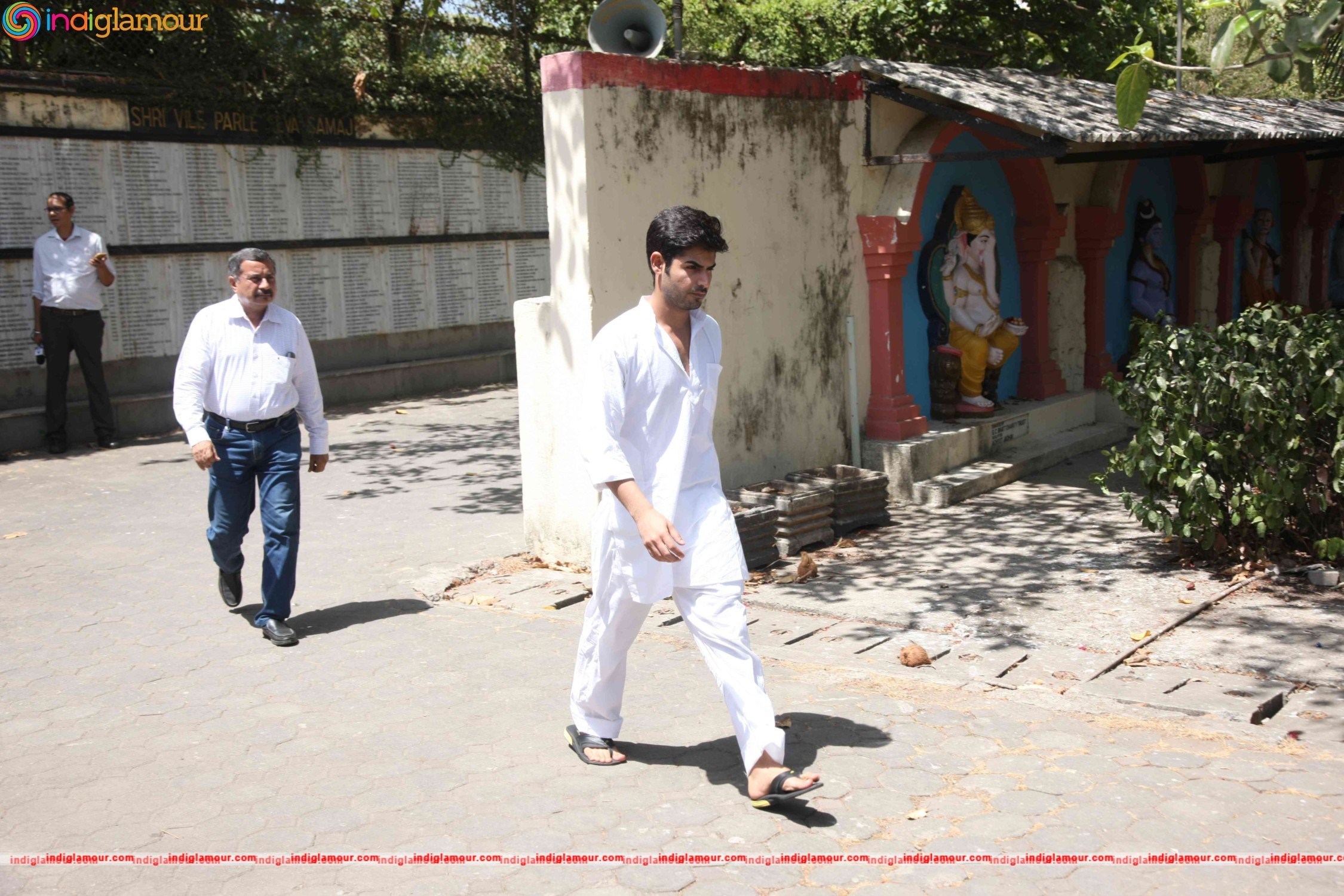 Funeral of Trade Analyst Vikas Mohan Event hd photo