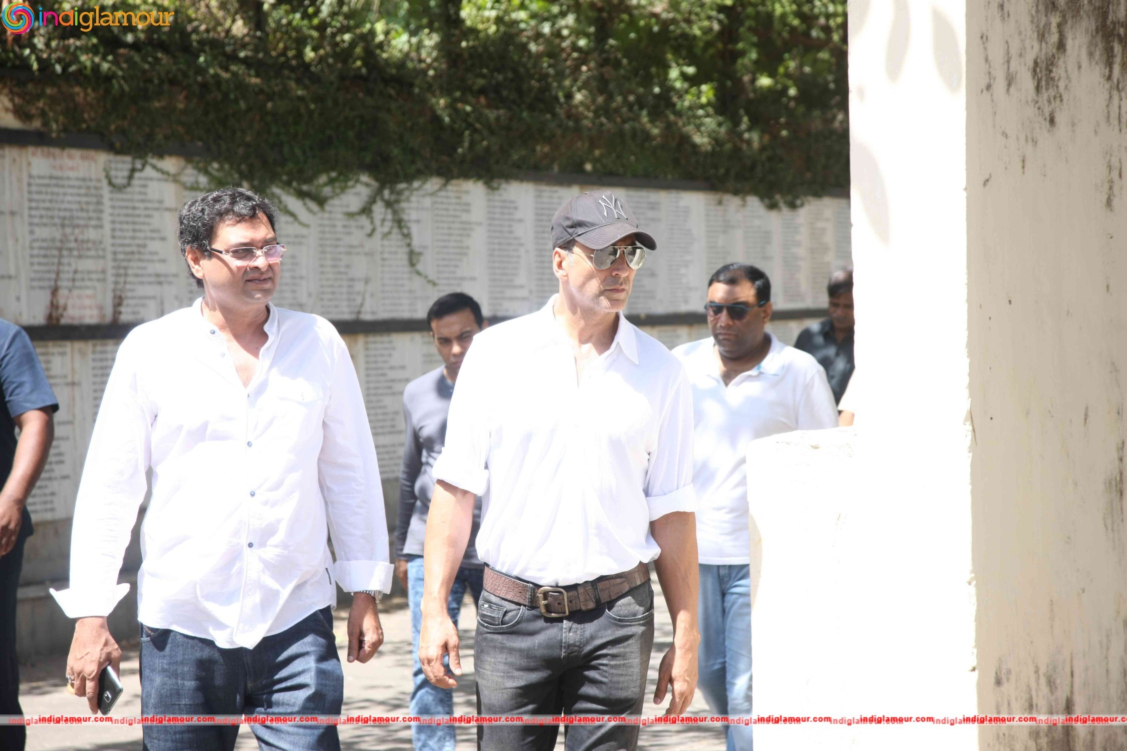 Funeral of Trade Analyst Vikas Mohan Event hd photo