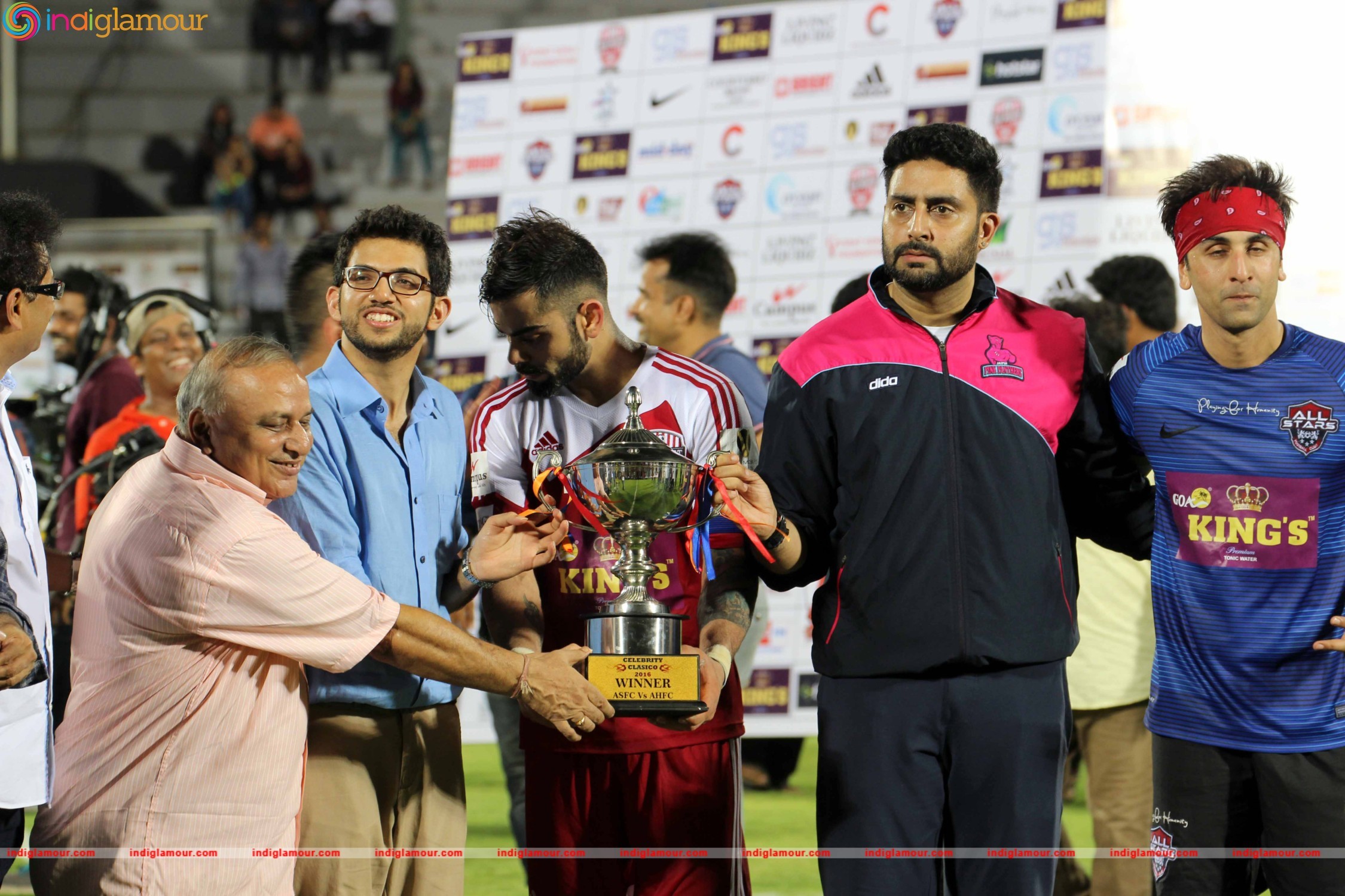 Celebrity Clasico 2016 Event hd photo