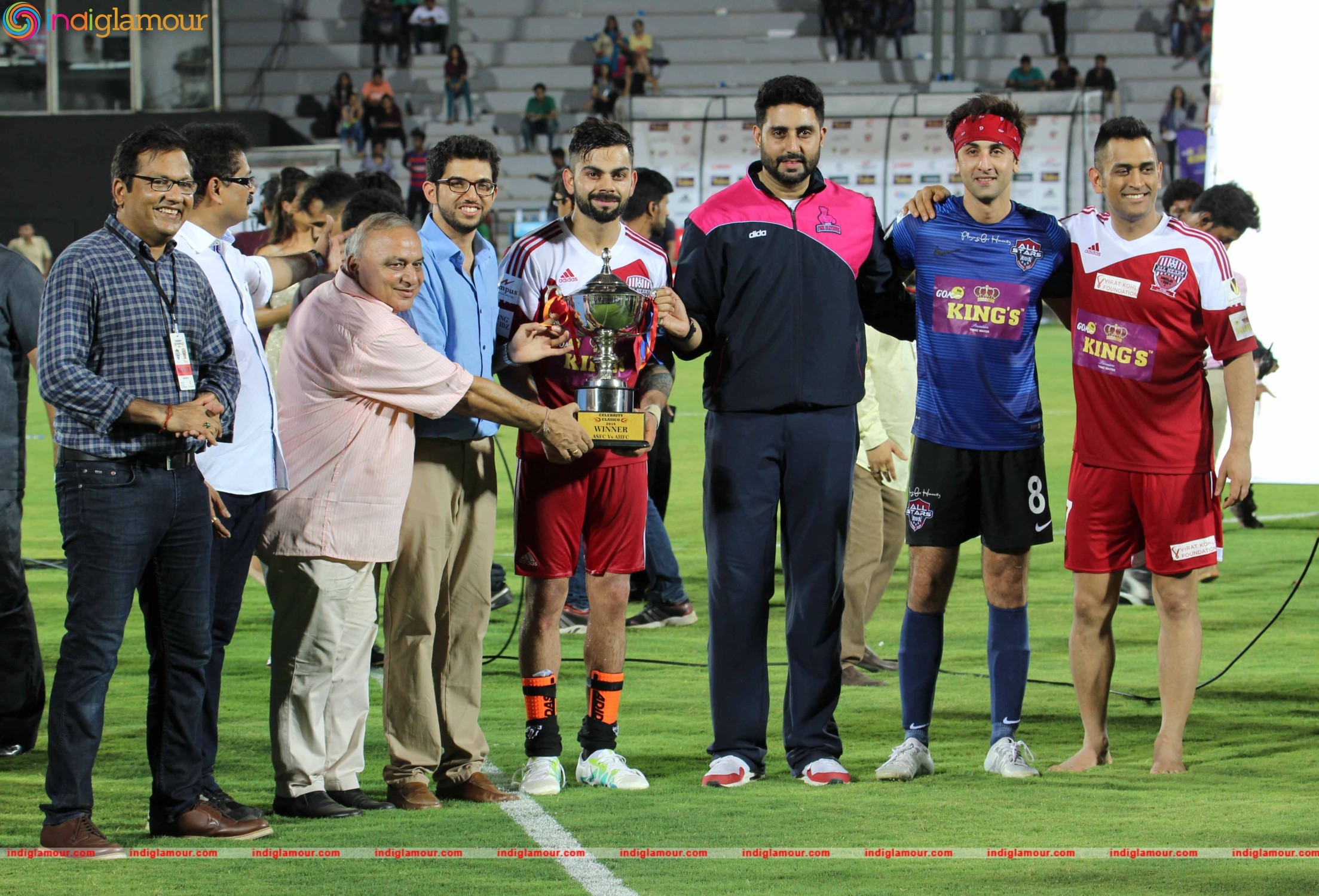 Celebrity Clasico 2016 Event hd photo