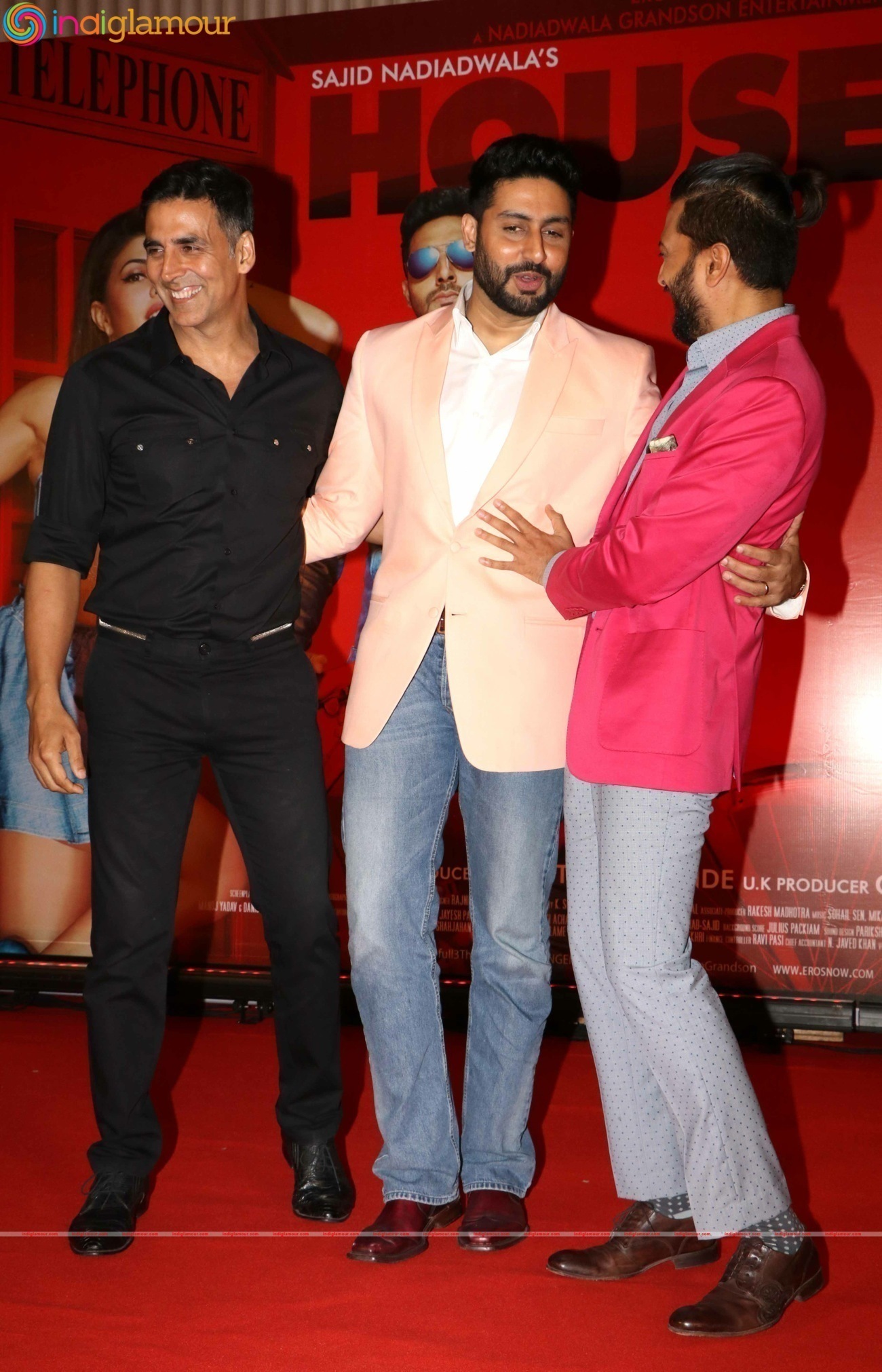 Akshay Kumar,Abhishek Bachchan Celebrate Housefull 3 Success Event hd photo