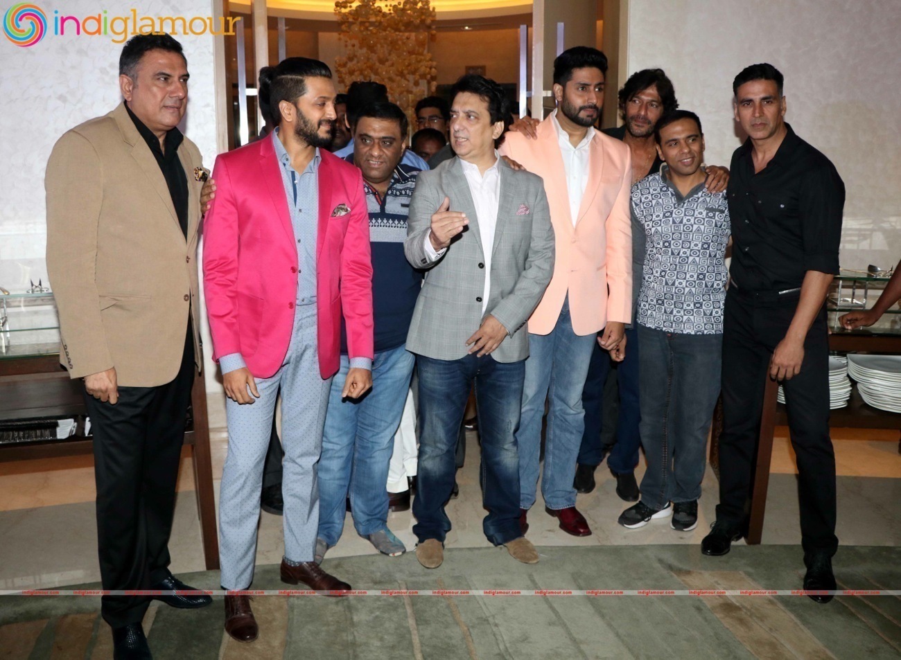 Akshay Kumar,Abhishek Bachchan Celebrate Housefull 3 Success Event hd photo