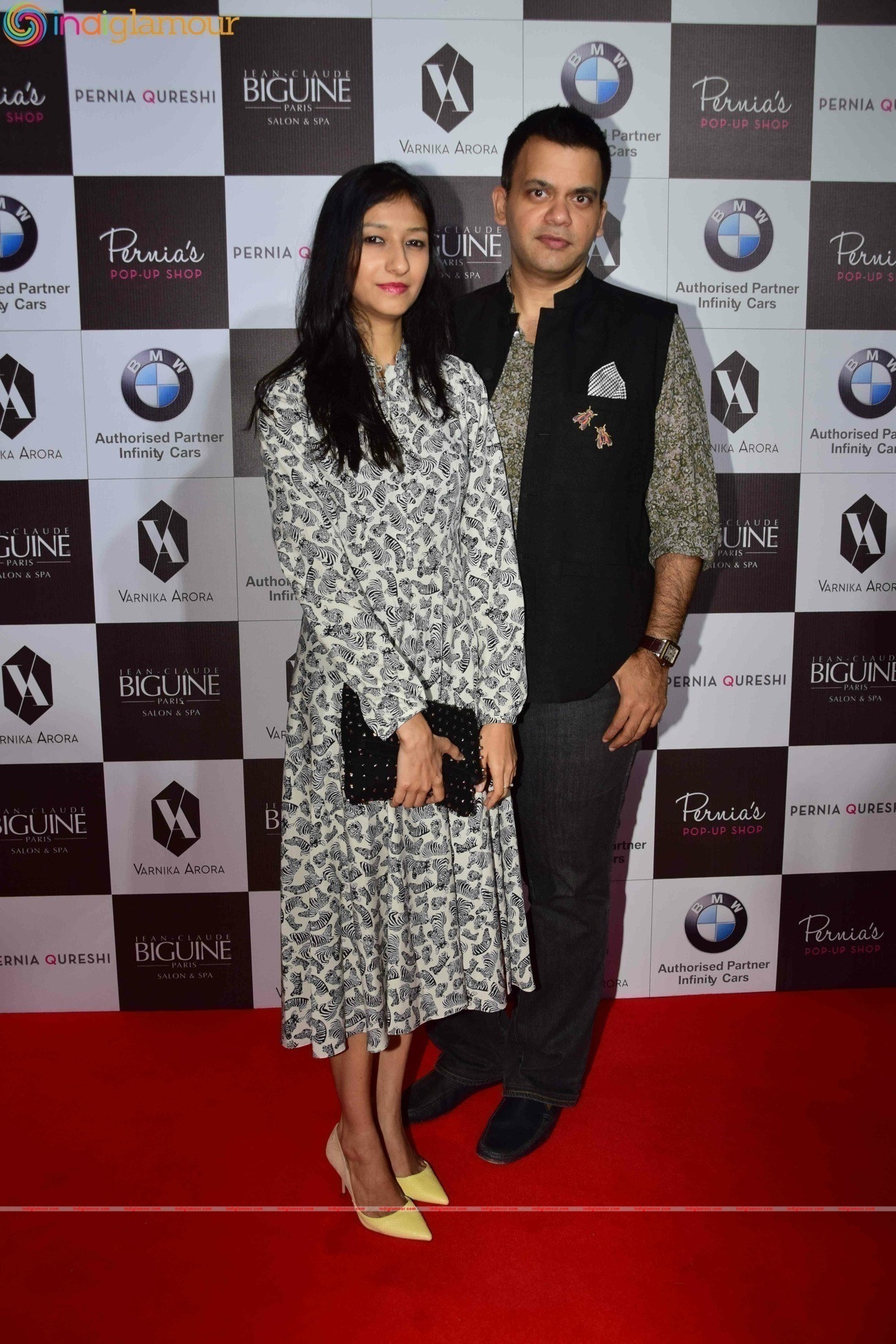 Birthday Girl Sonam Kapoor Turns Show Stopper For Pernia Fashion Show 2016 Event hd photo