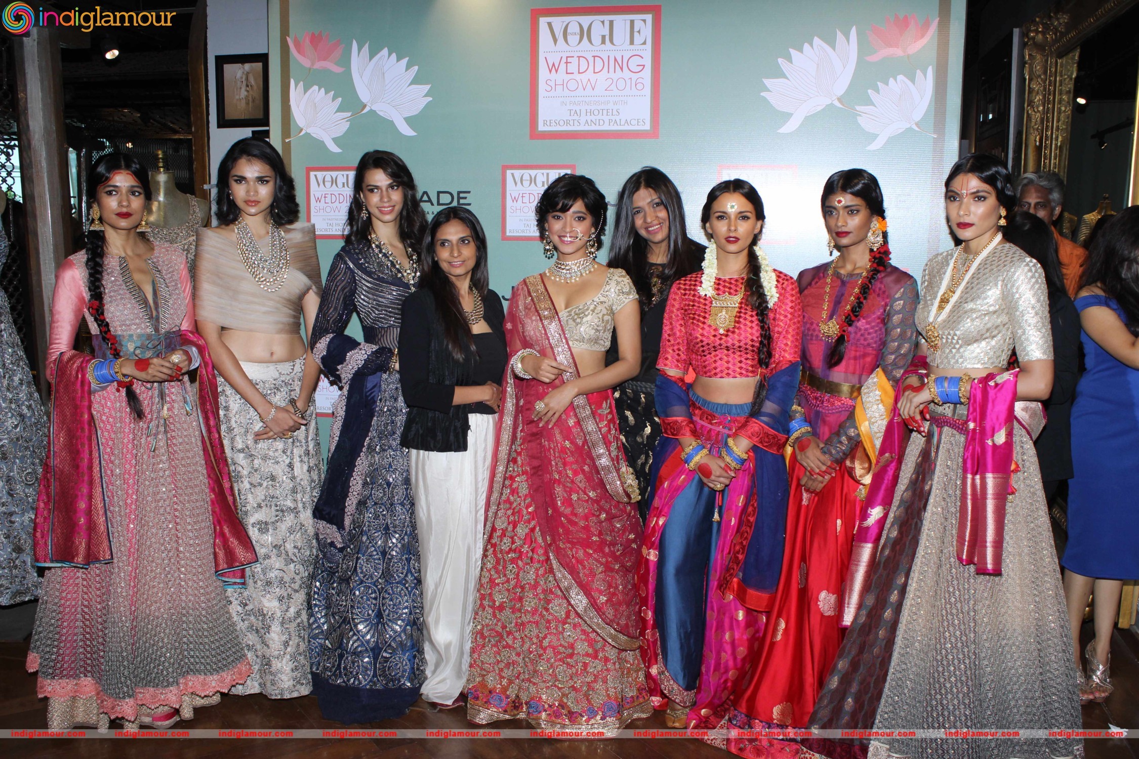 Vogue Wedding Shows Bridal Studio with Actress Sayani Gupta Event hd photo
