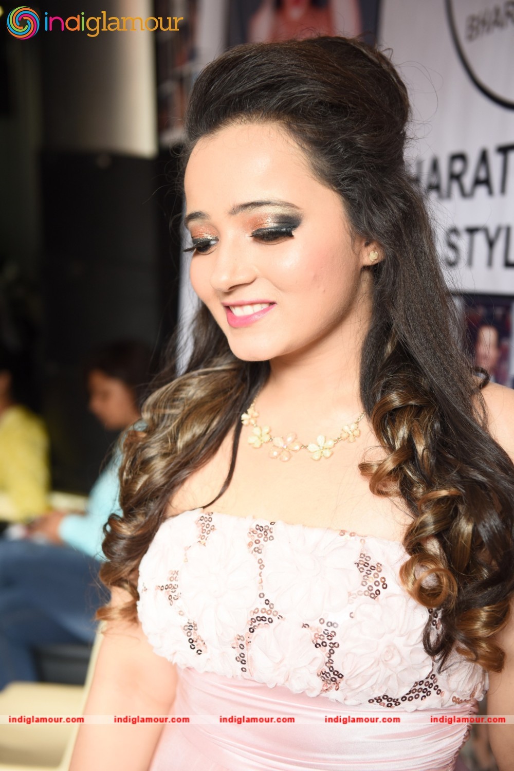 Convocation Ceremony of Students of Bharat and Dorris Event hd photo
