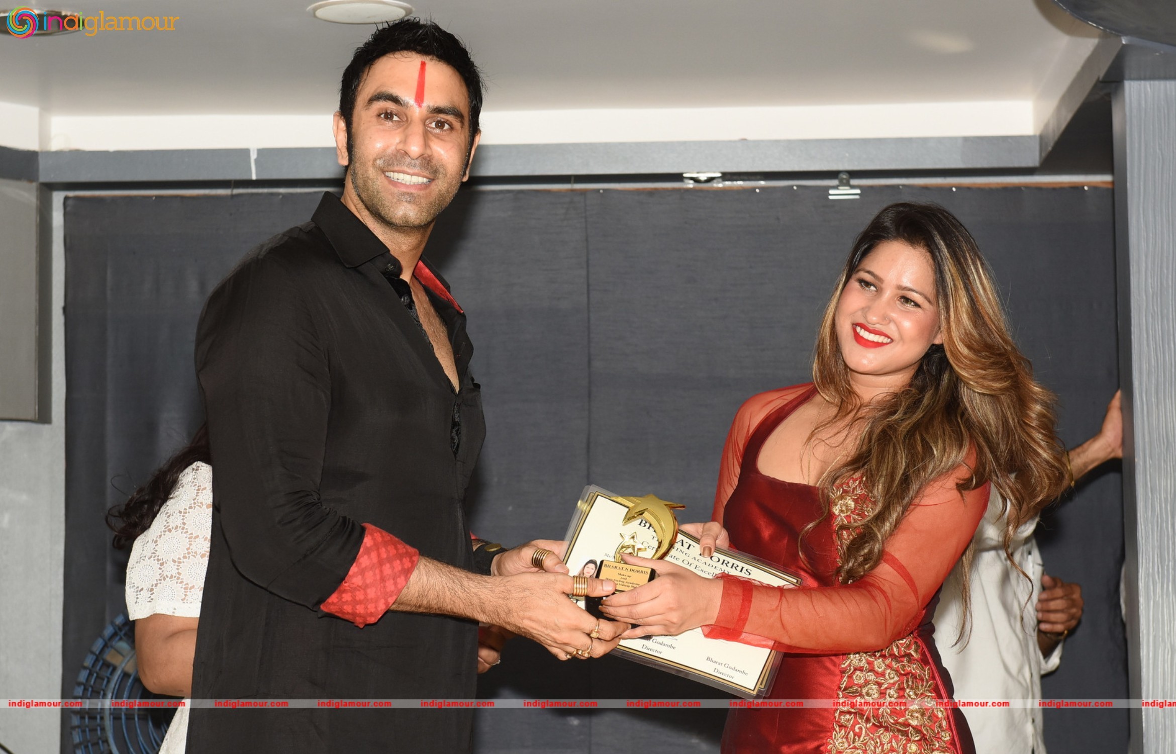 Convocation Ceremony of Students of Bharat and Dorris Event hd photo