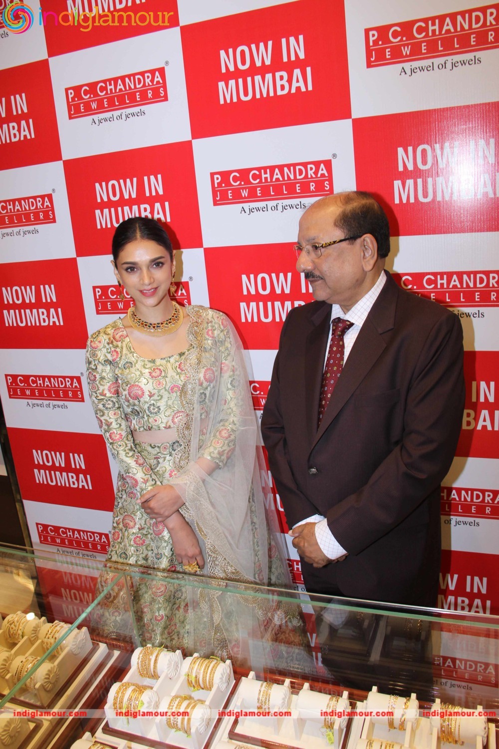 Aditi Rao Hydari Inaugarate P C Chandra Jewellers Event hd photo