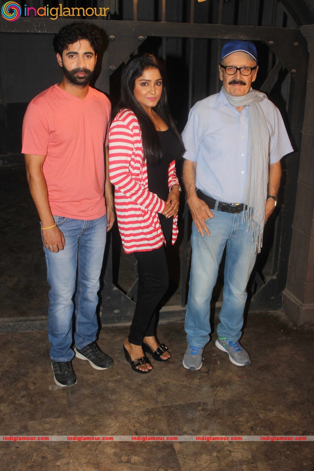 Mahurat Clap of the Film Chal Akela Re at Filmistan Studios Event hd photo