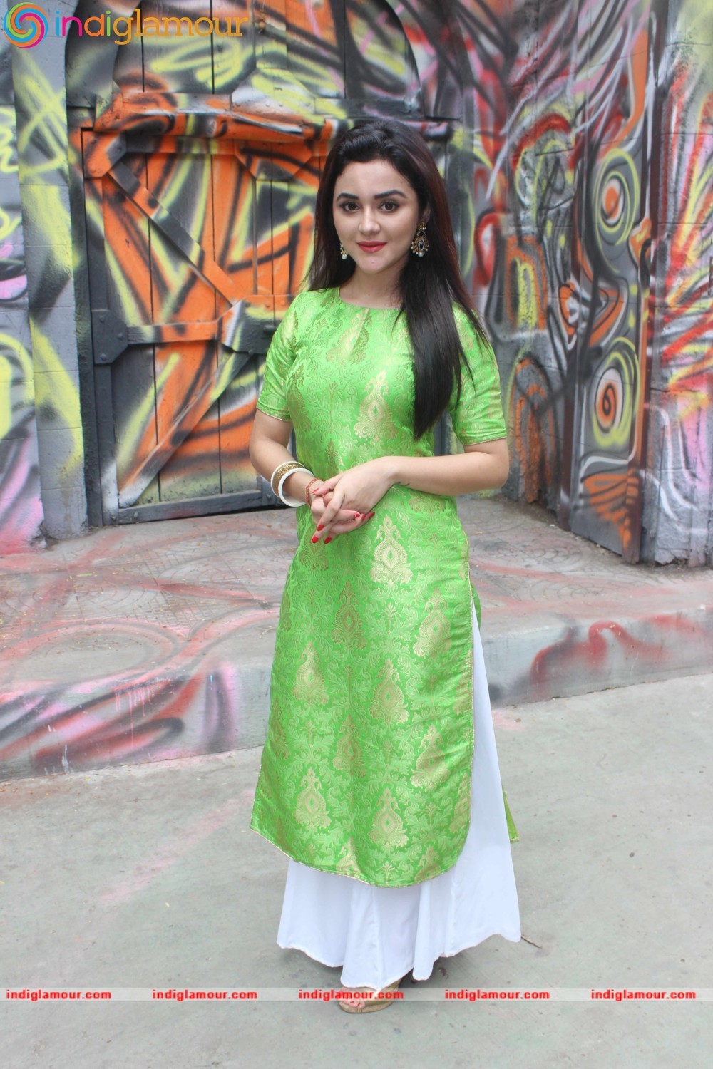 Mahurat Clap of the Film Chal Akela Re at Filmistan Studios Event hd photo