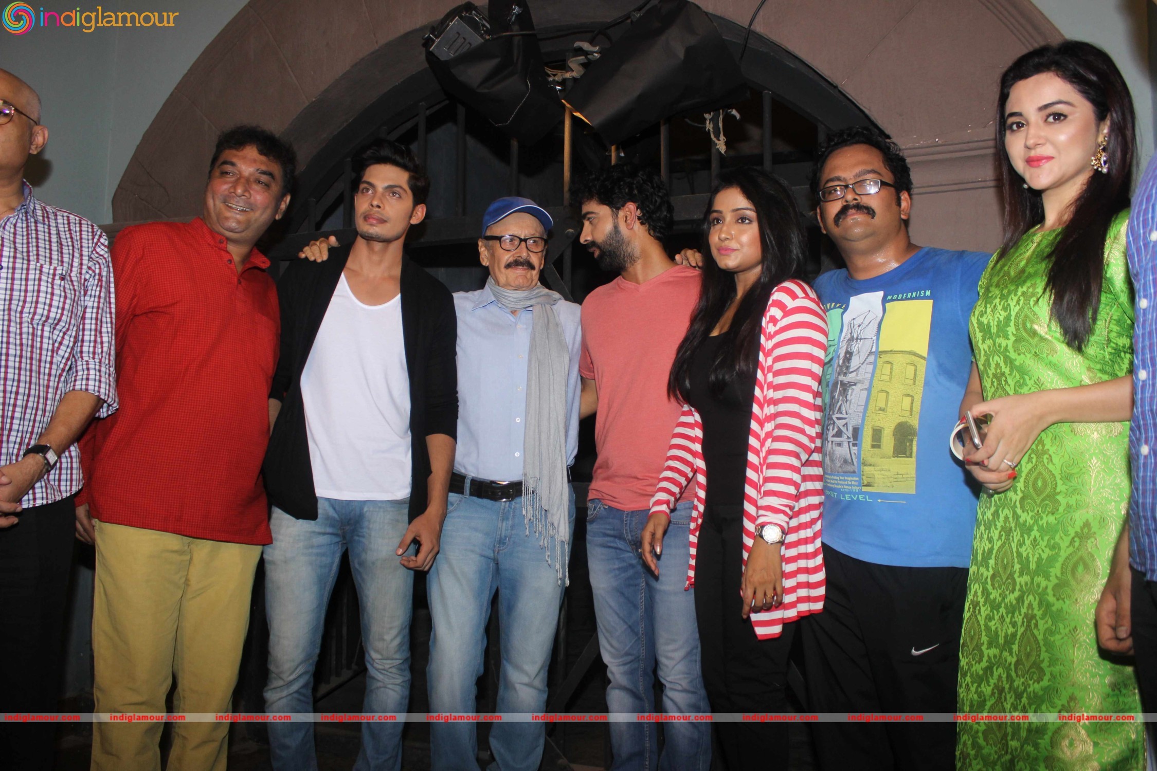 Mahurat Clap of the Film Chal Akela Re at Filmistan Studios Event hd photo