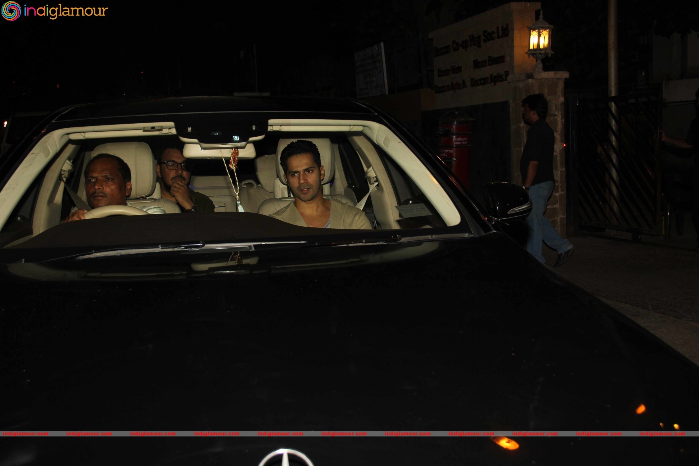 Party at Karan Johar House Bandra Event hd photo