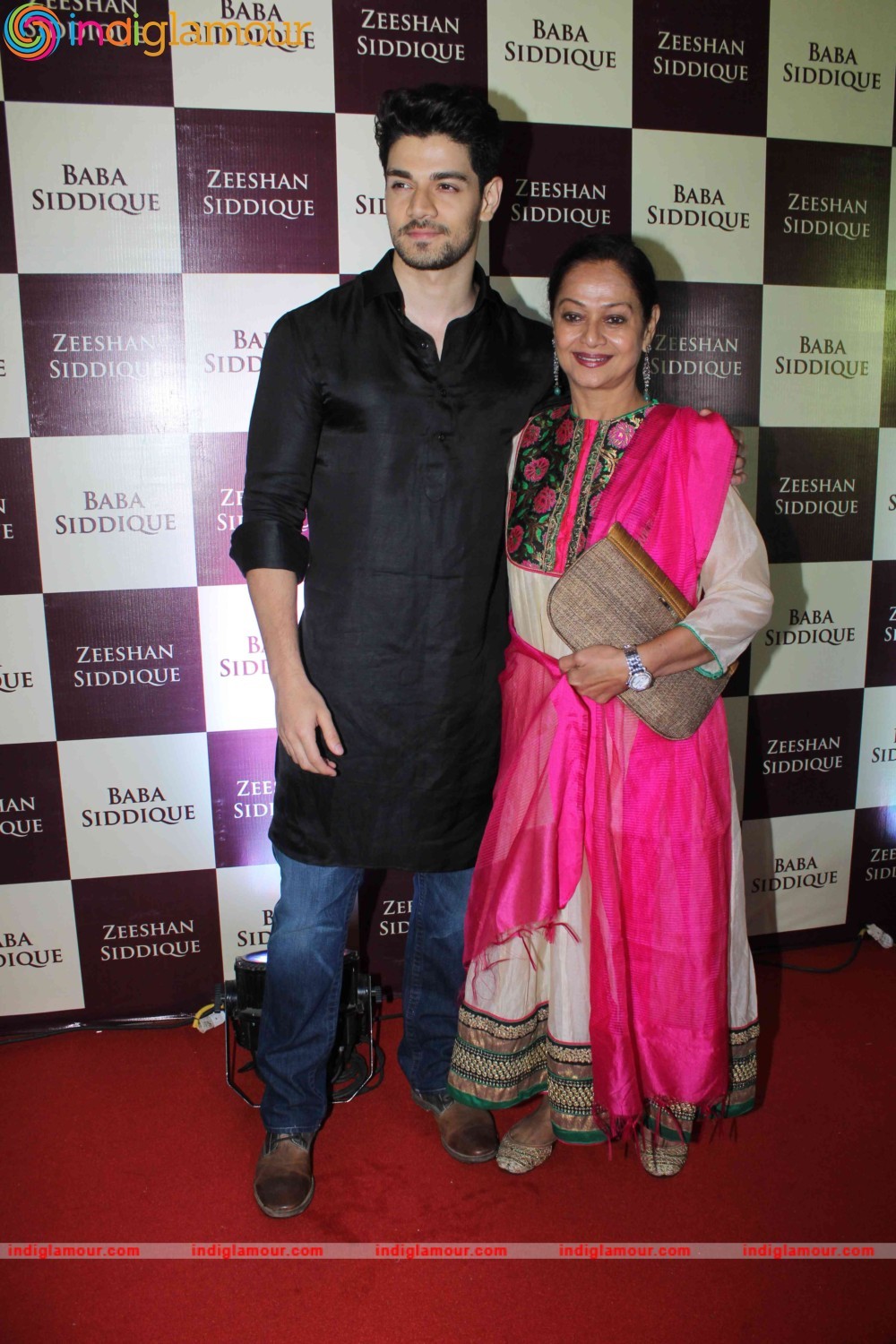 Baba Siddique Iftar Party Event Event hd photo