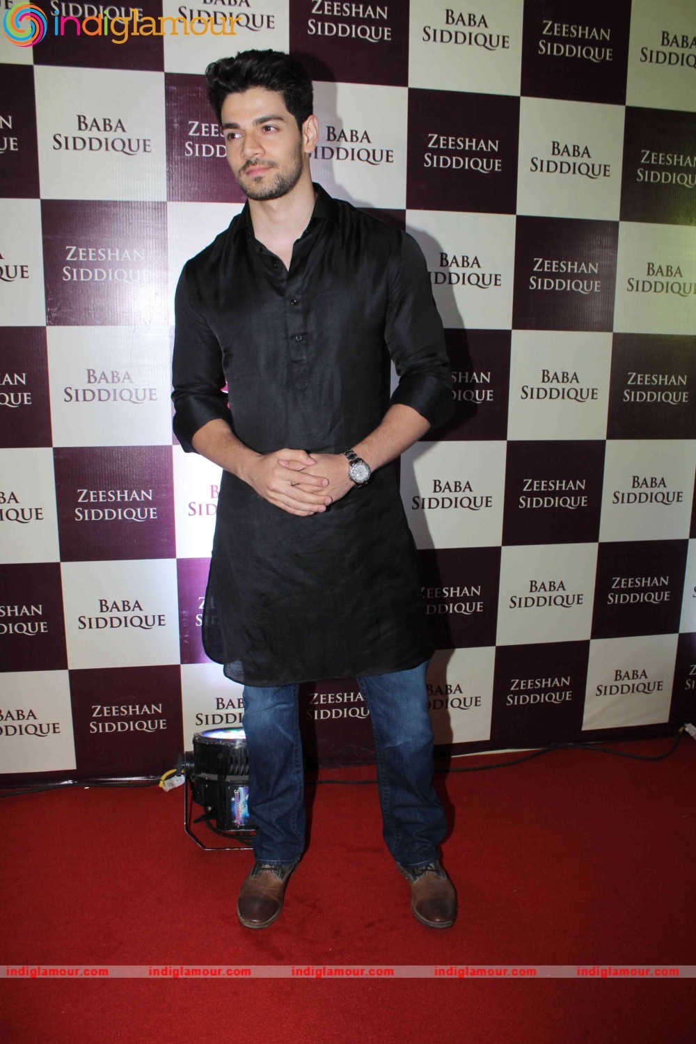 Baba Siddique Iftar Party Event Event hd photo