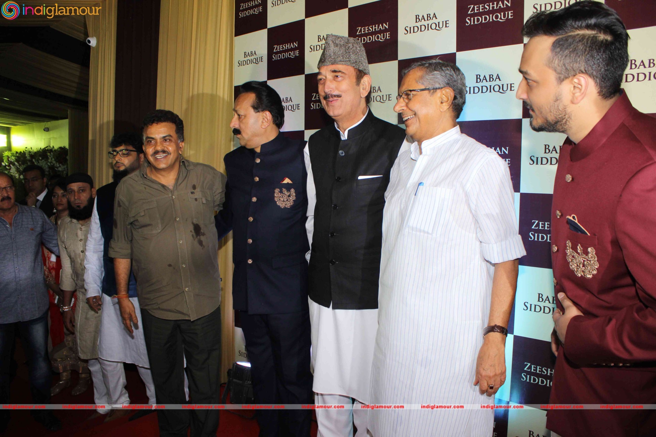 Baba Siddique Iftar Party Event Event hd photo