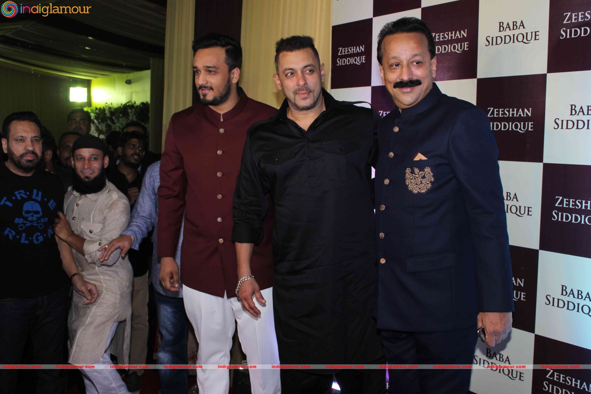 Baba Siddique Iftar Party Event Event hd photo
