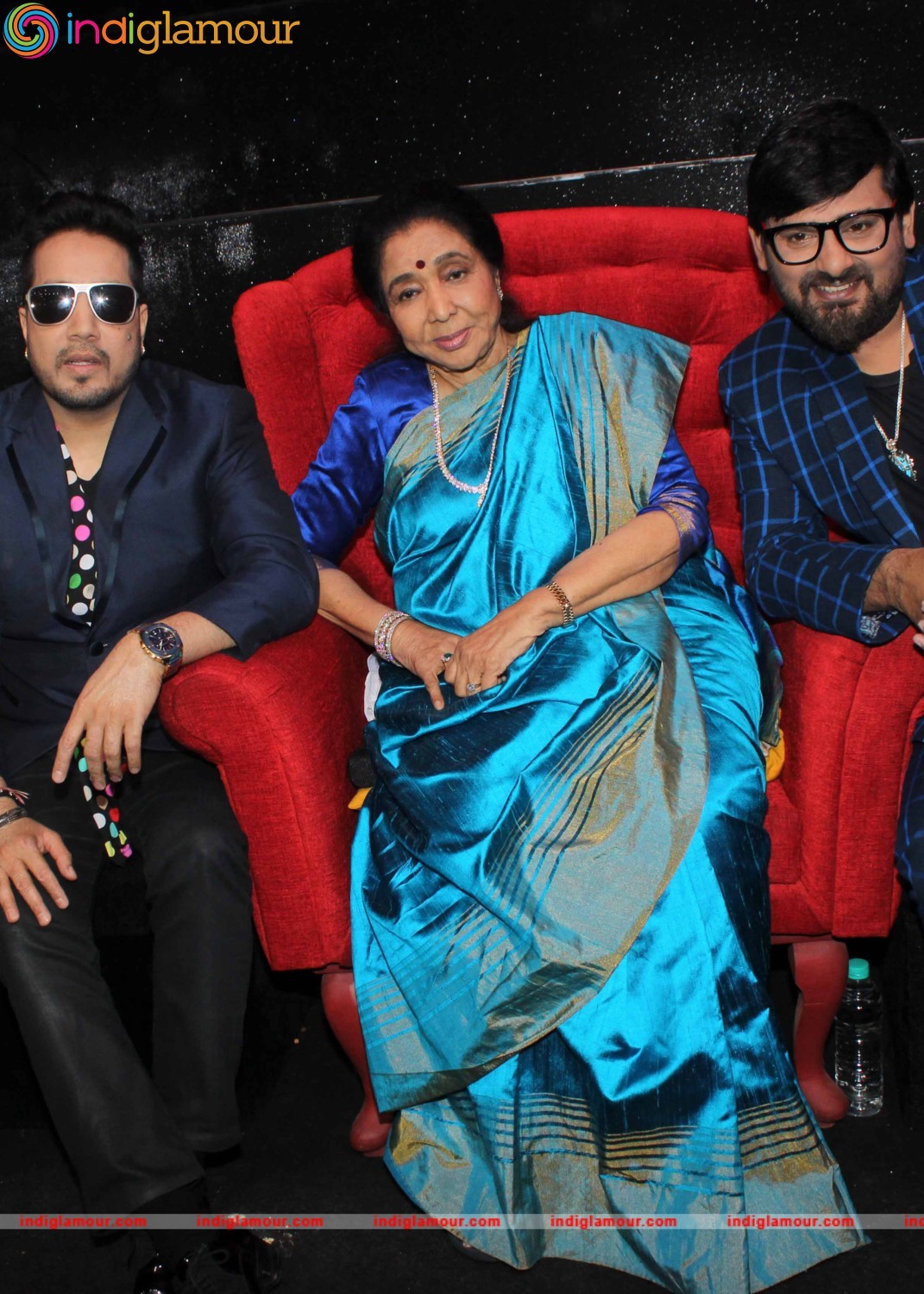 Asha Bhosle On the Set of Sa Re Ga Ma Pa Event hd photo