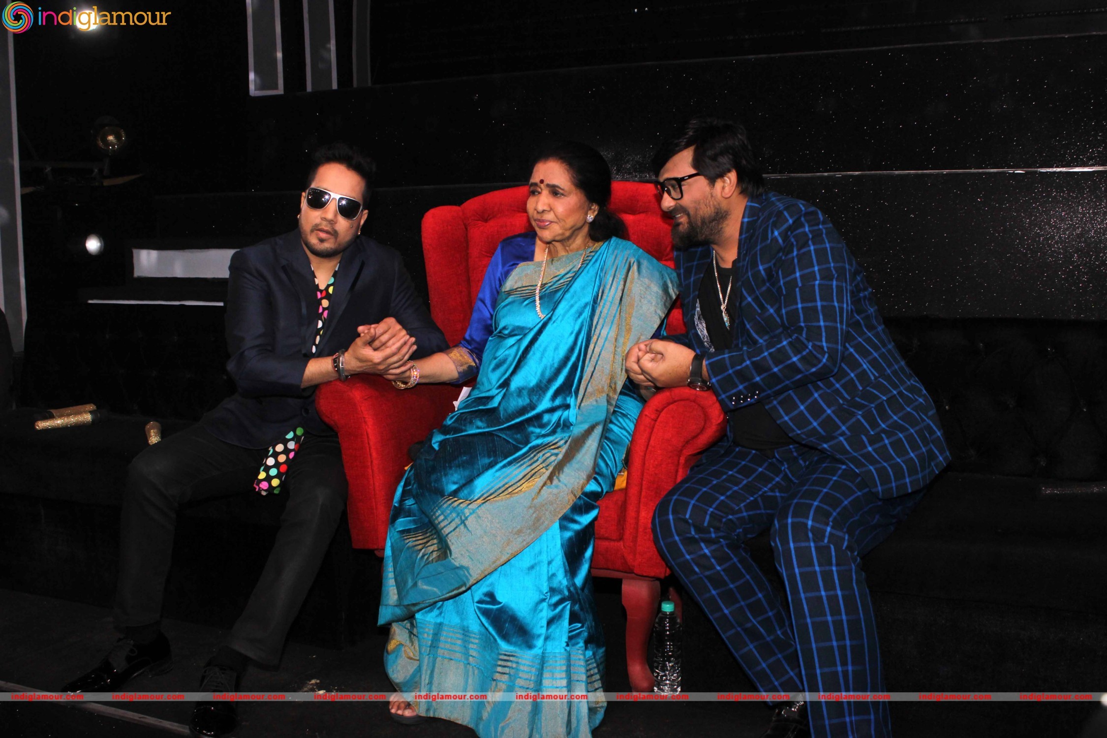 Asha Bhosle On the Set of Sa Re Ga Ma Pa Event hd photo