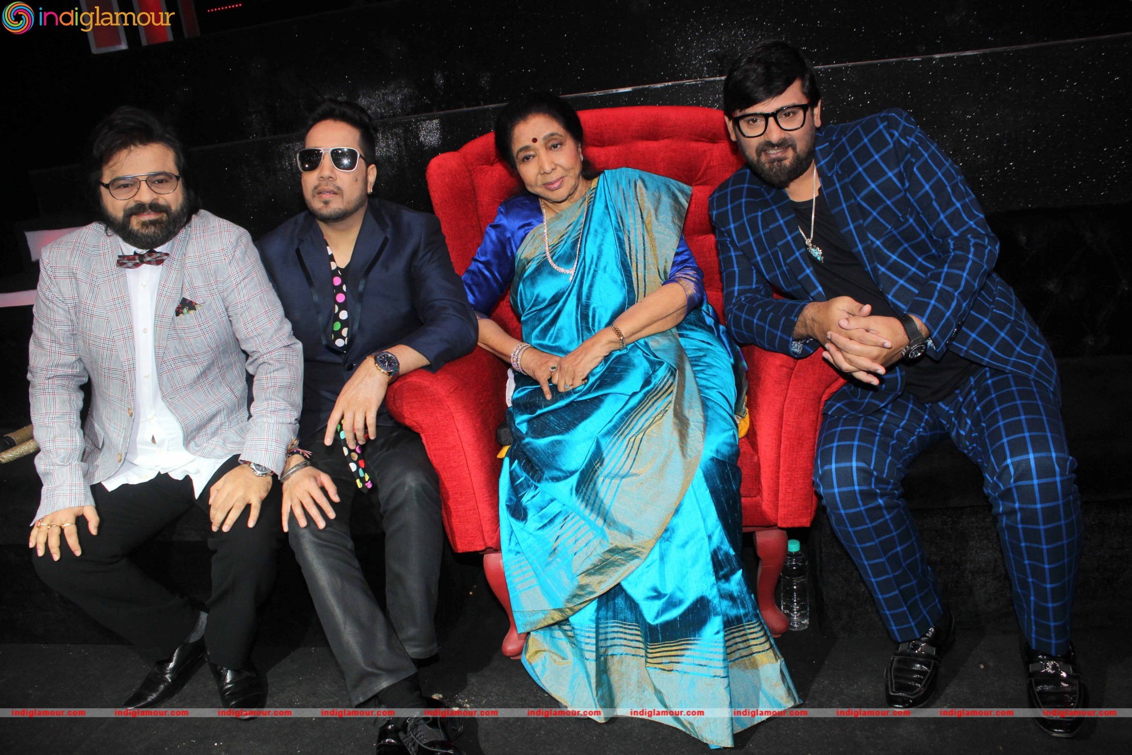 Asha Bhosle On the Set of Sa Re Ga Ma Pa Event hd photo