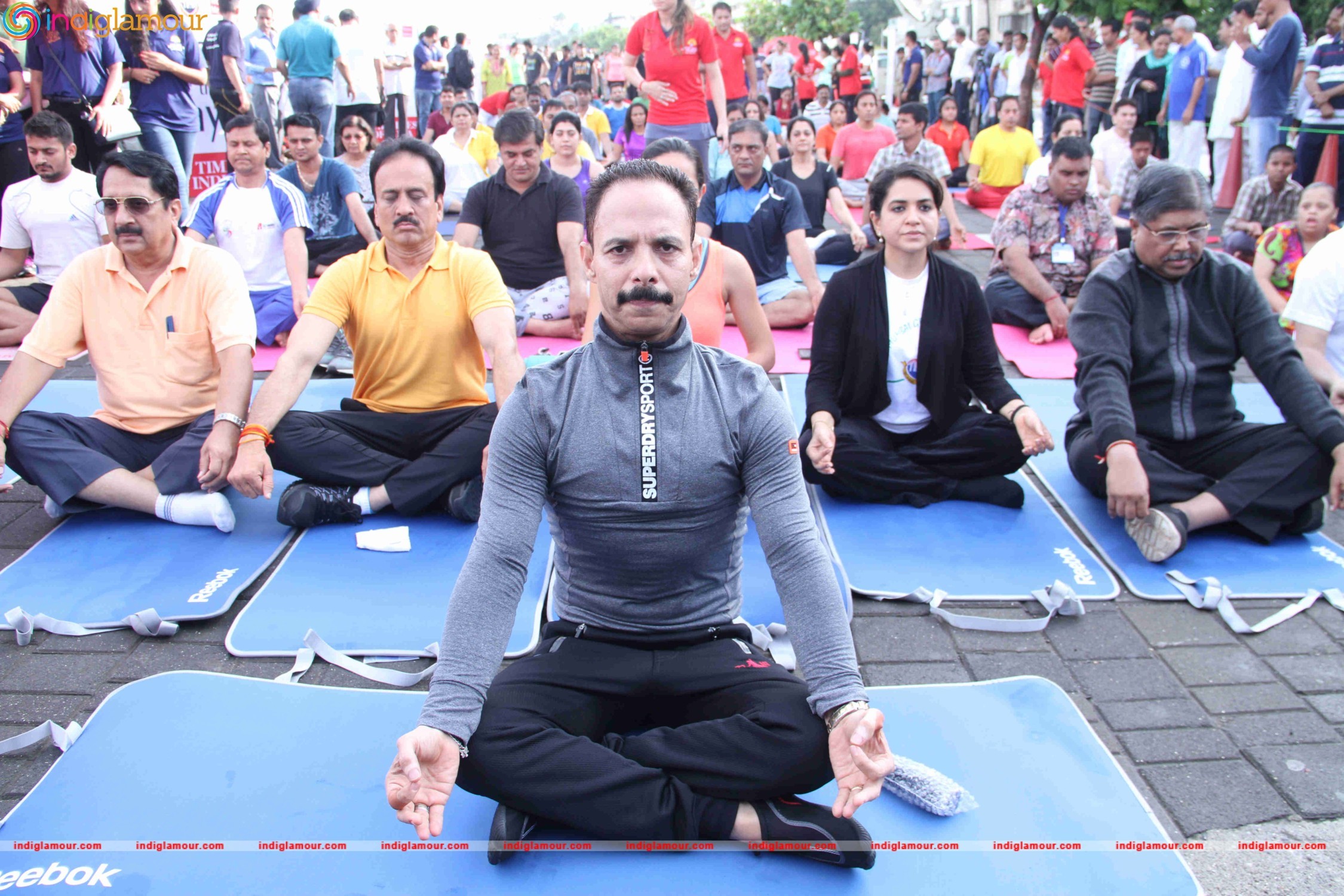 Celebrities doing Yoga on International Yoga Day Event hd photo