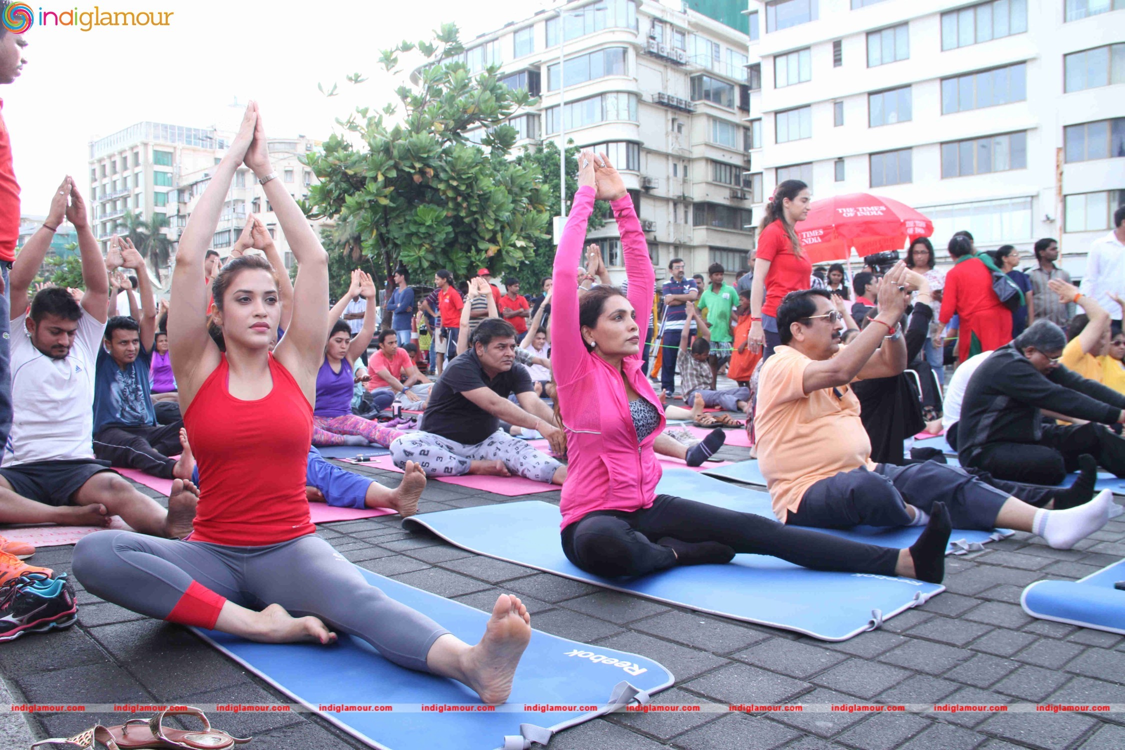 Celebrities doing Yoga on International Yoga Day Event hd photo