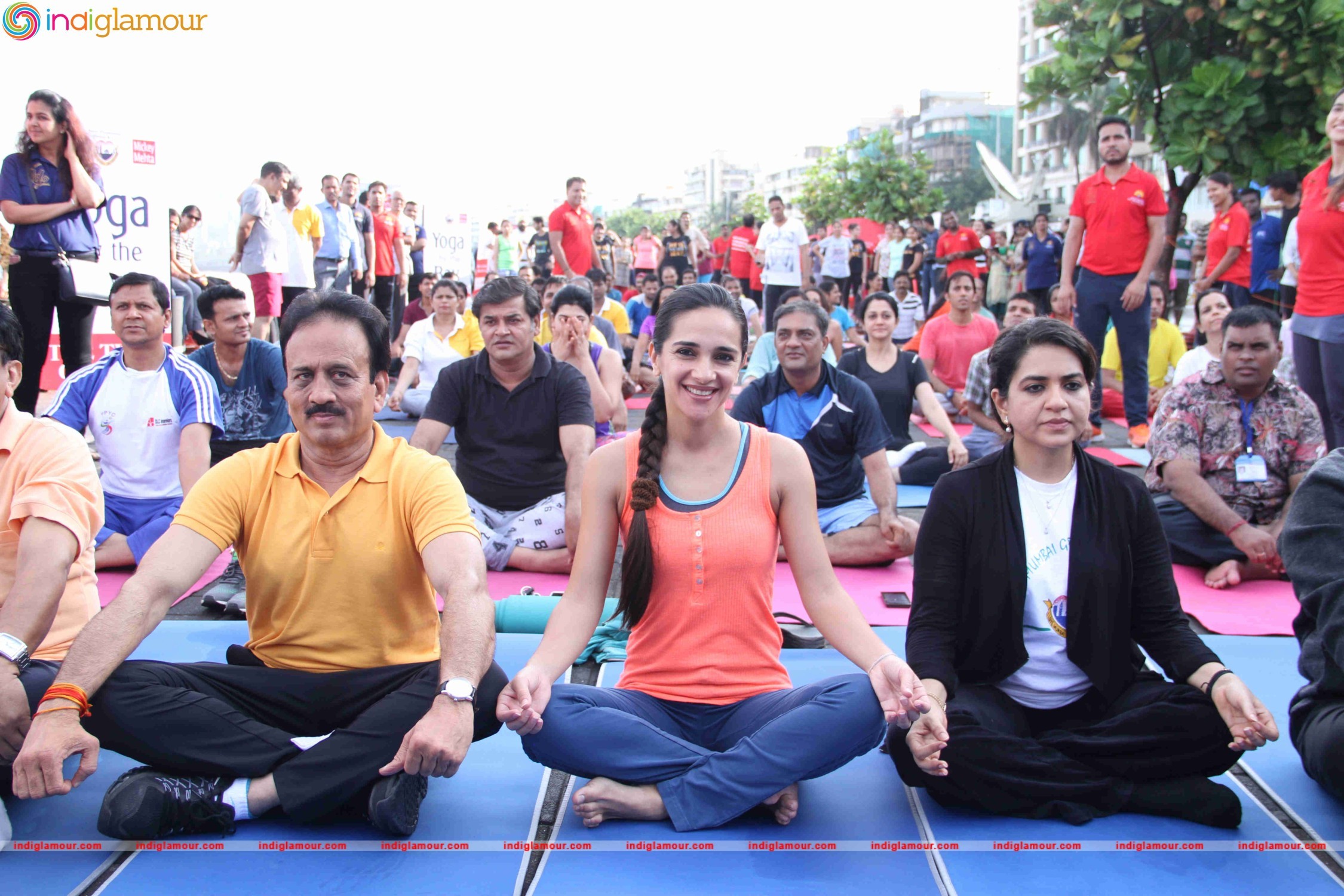 Celebrities doing Yoga on International Yoga Day Event hd photo
