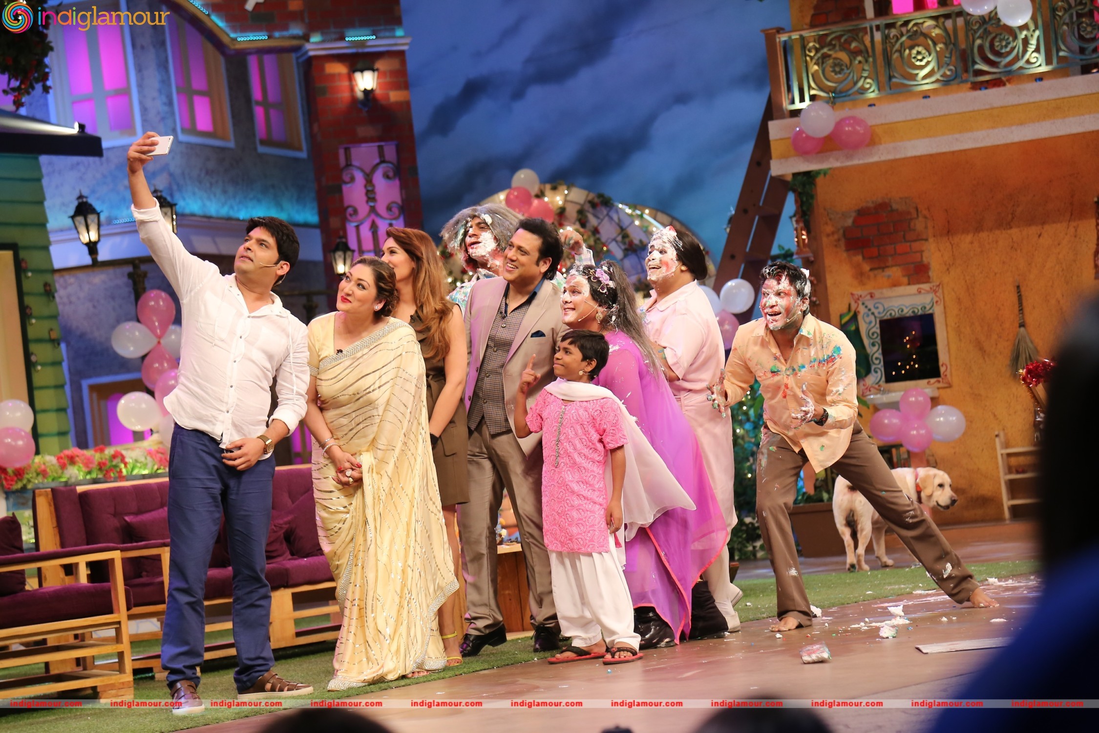 Govinda and Sunita Ahuja on The Kapil Sharma Show Event hd photo