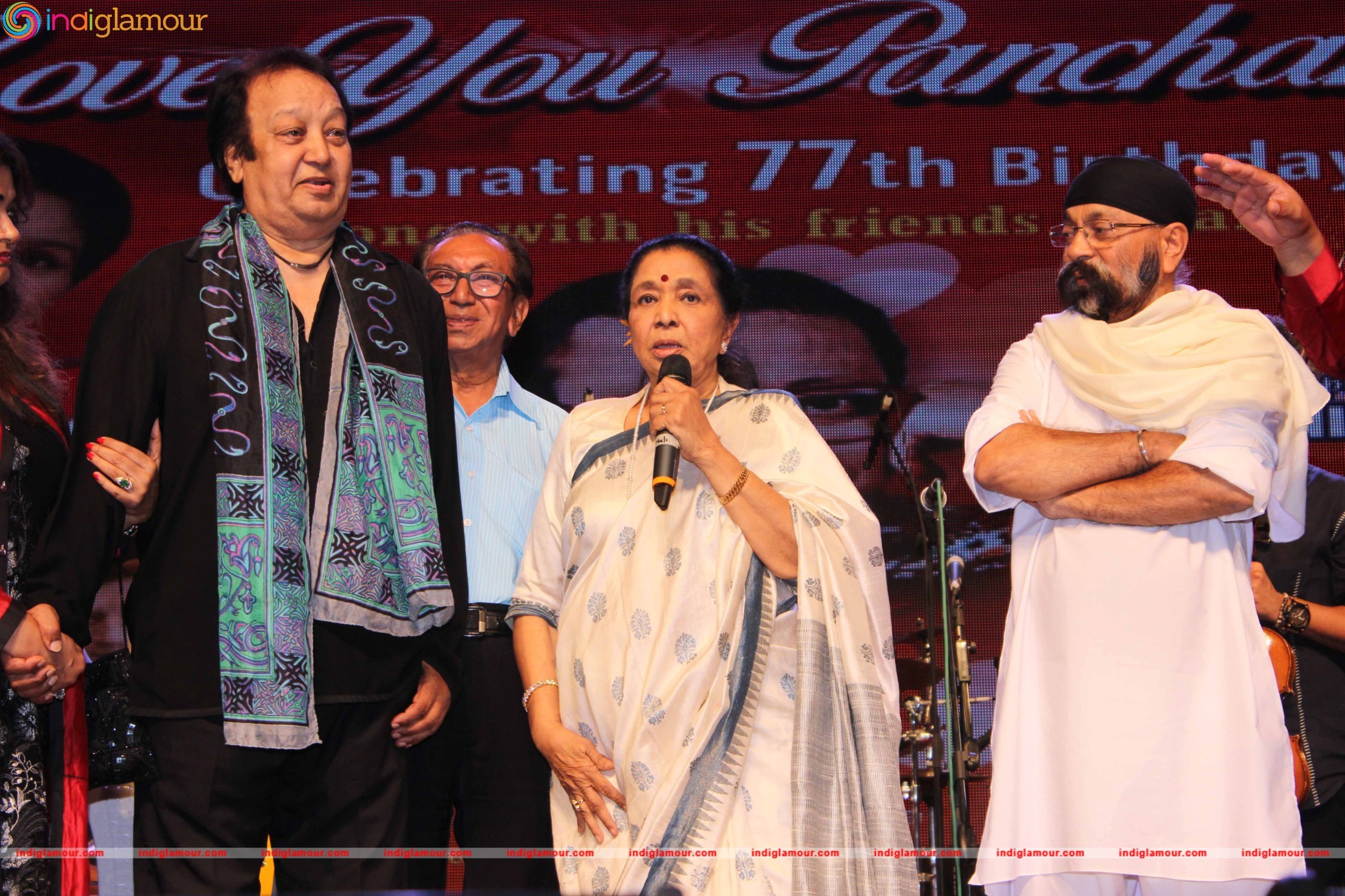 Asha Bhosle and Other Celebrate Pancham Da 77th Birthday at Shanmukhananda Hall Event hd photo