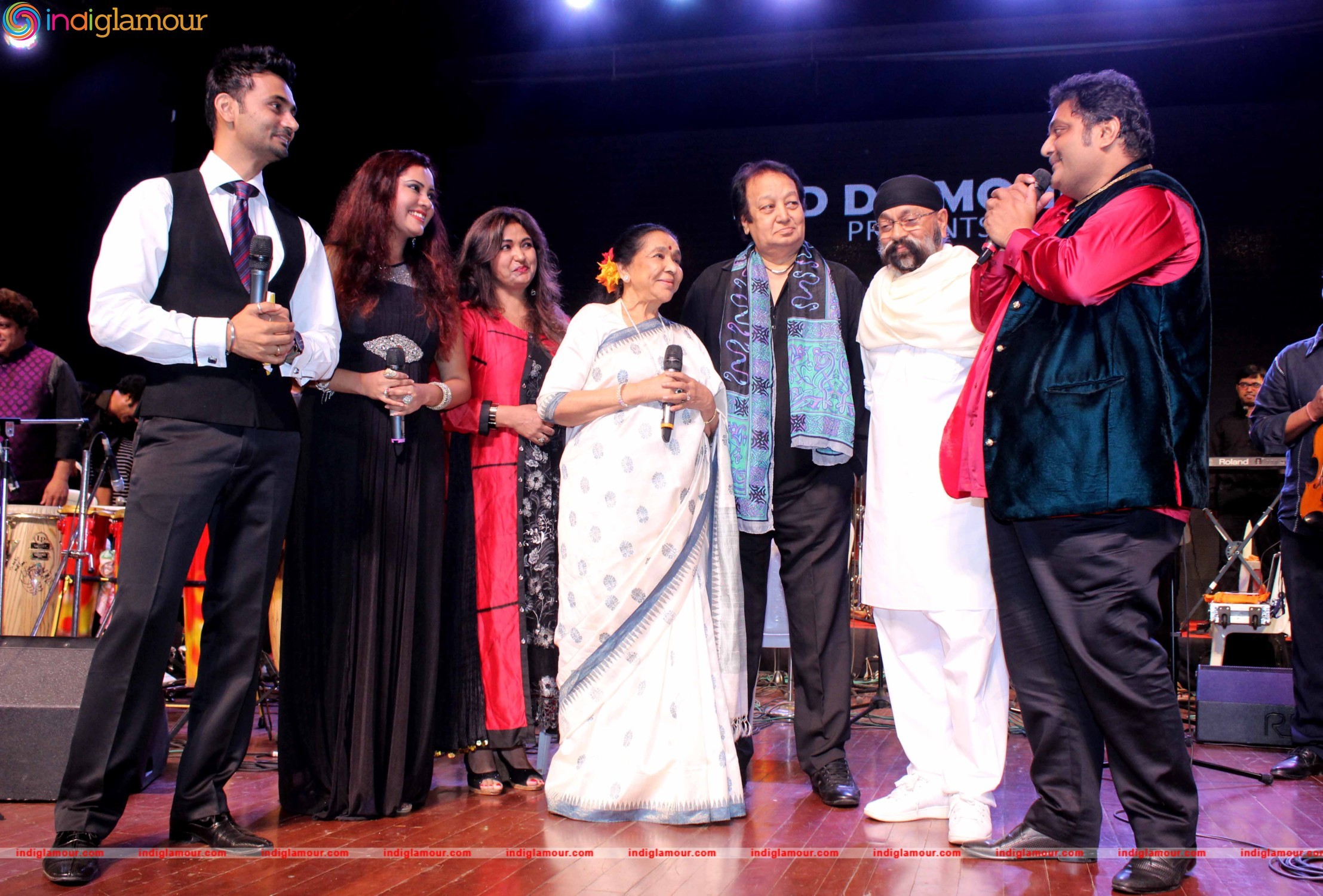 Asha Bhosle and Other Celebrate Pancham Da 77th Birthday at Shanmukhananda Hall Event hd photo